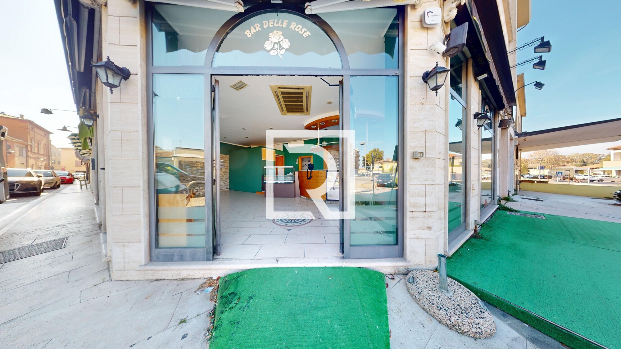 Negozio-Savignano-11072025_091551