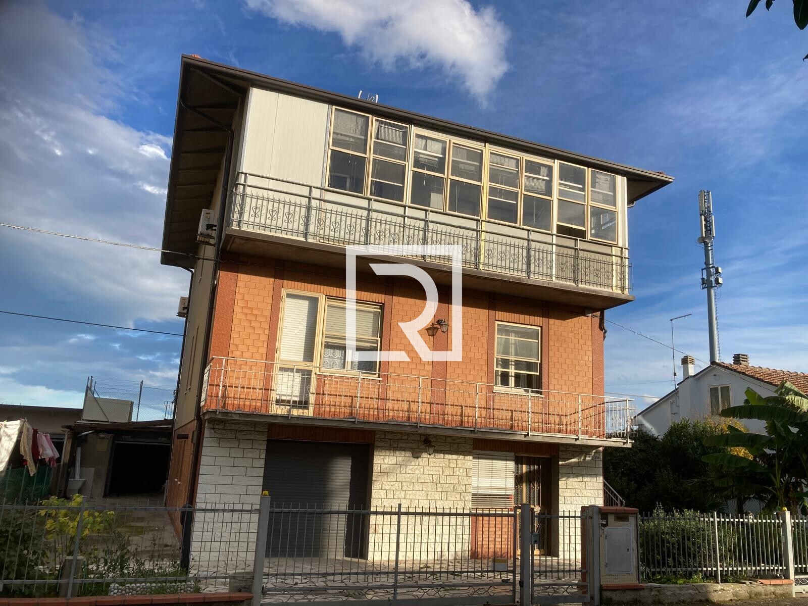 WhatsApp Image 2025-11-17 at 16.17.25 (2)