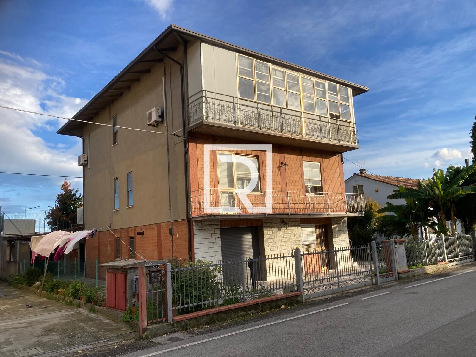 WhatsApp Image 2025-11-17 at 16.17.25 (1)