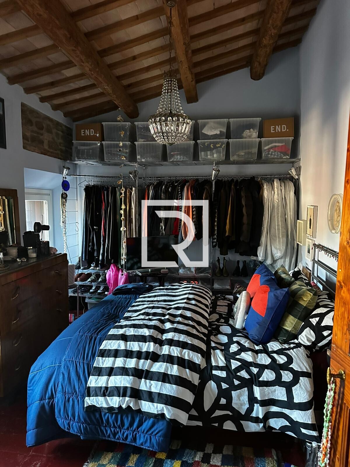 4dfd65fe-fd88-441a-822d-622ba3c6b74f