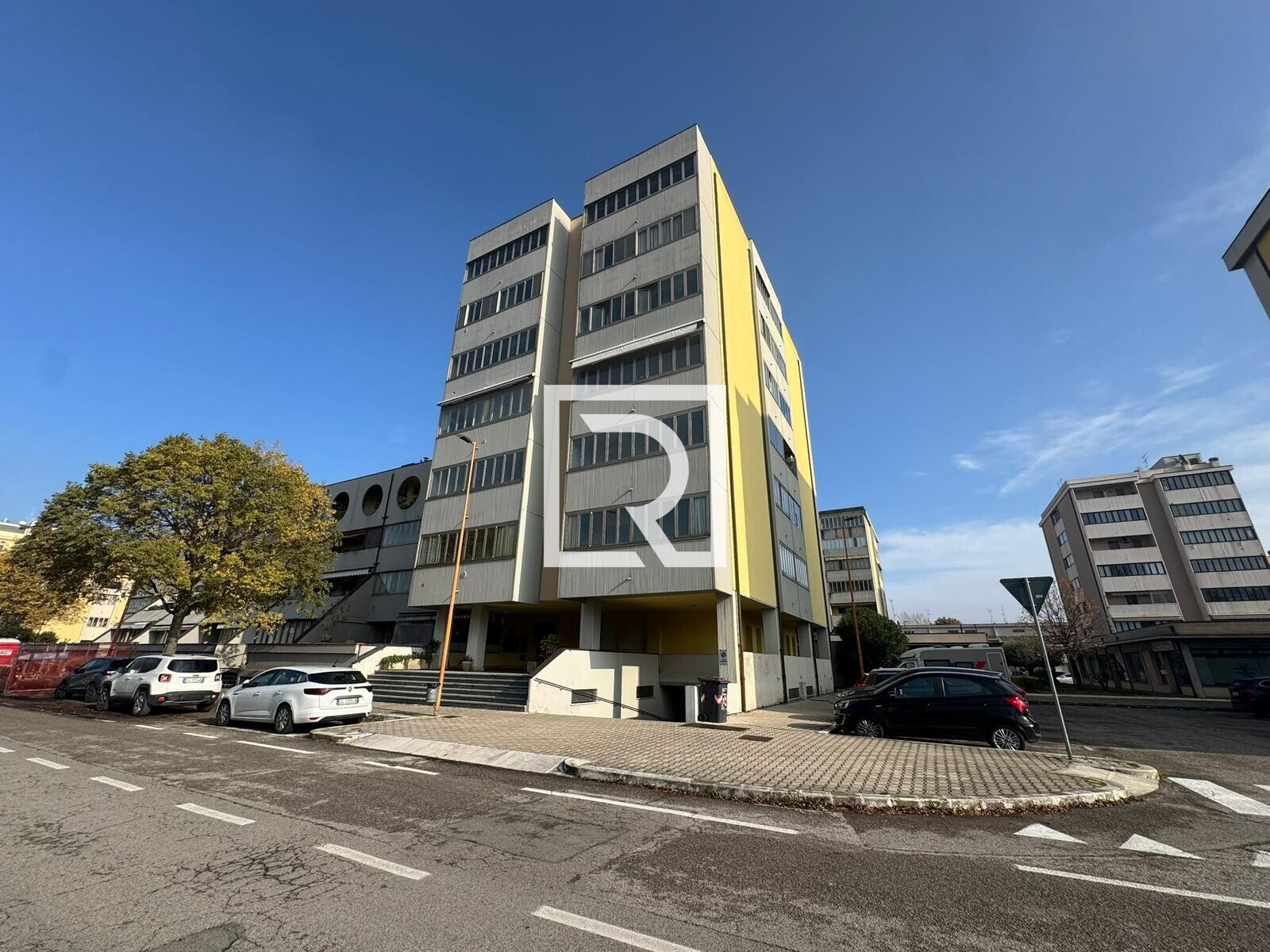 WhatsApp Image 2025-11-21 at 17.40.05