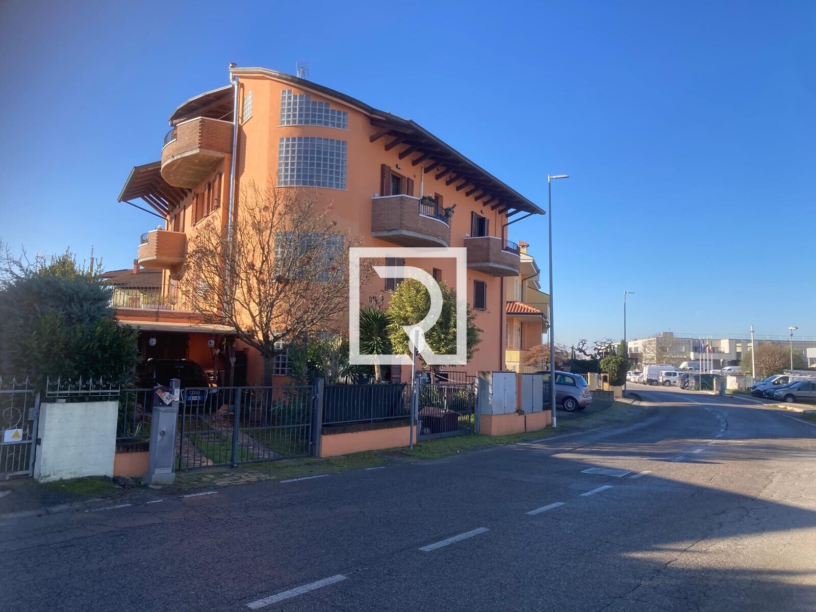 WhatsApp Image 2026-01-07 at 09.56.15