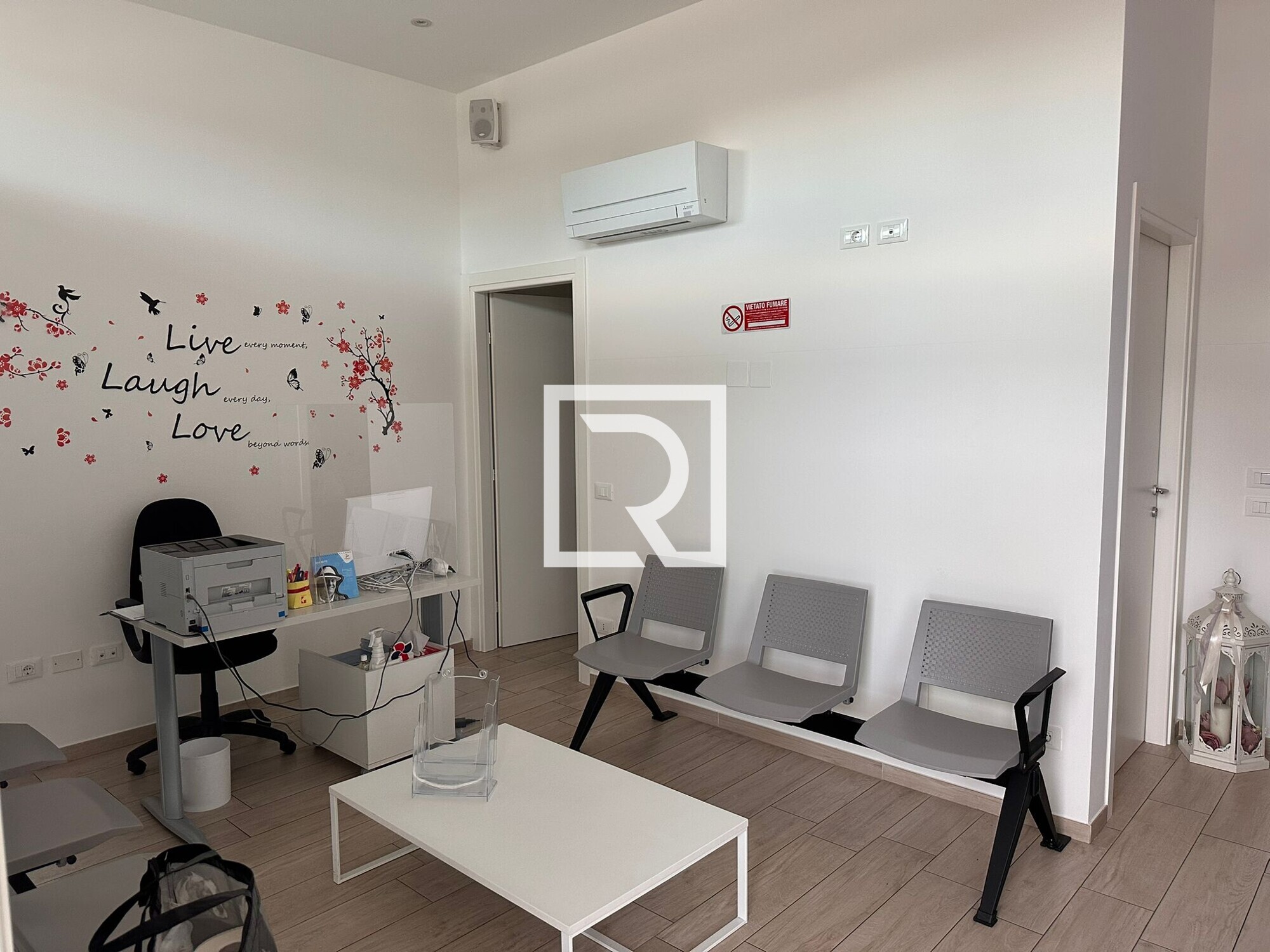 f1e7b717-6f4f-4e0b-89c9-244e1942525e