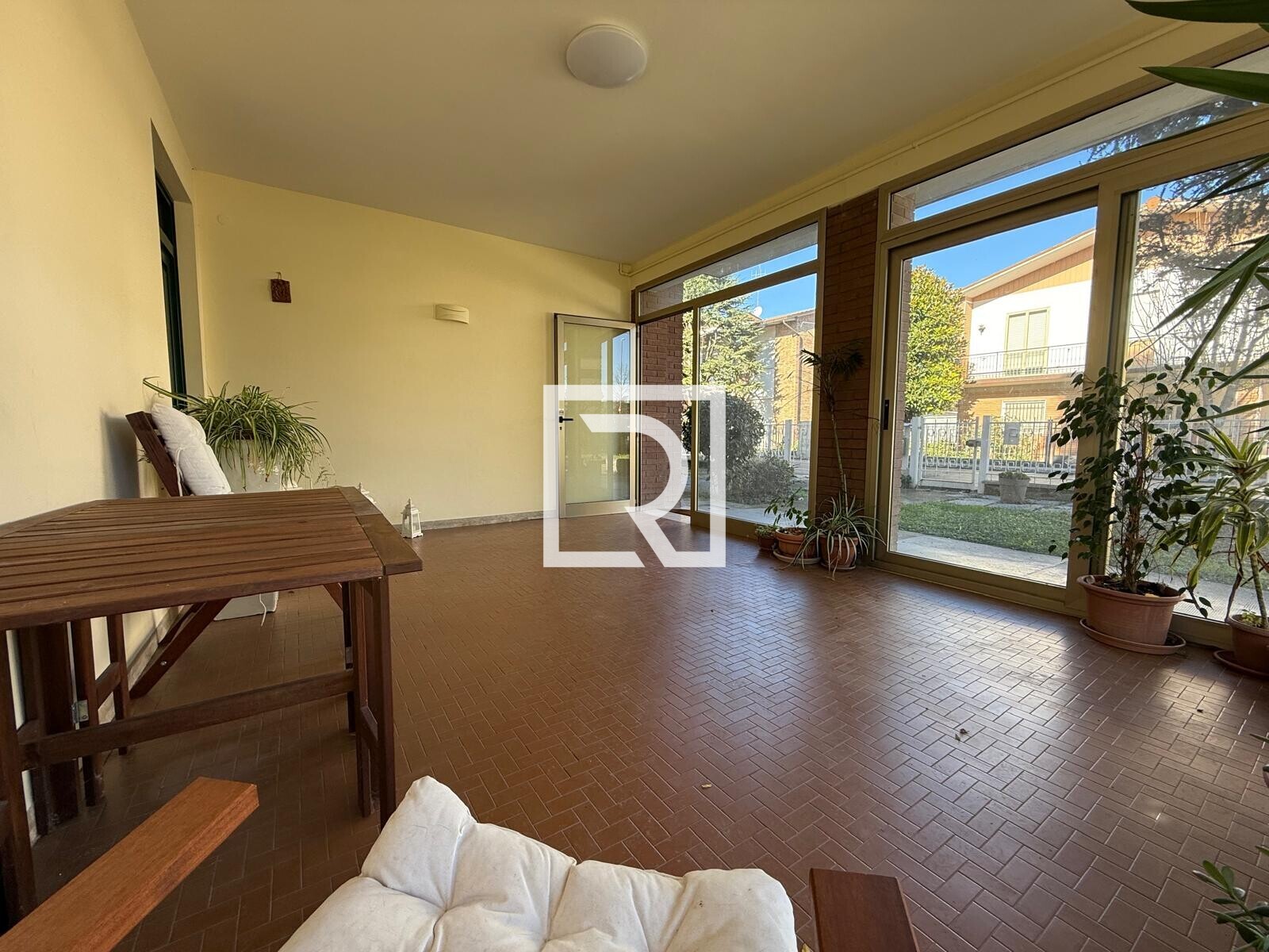 WhatsApp Image 2025-11-23 at 12.33.57 (2)