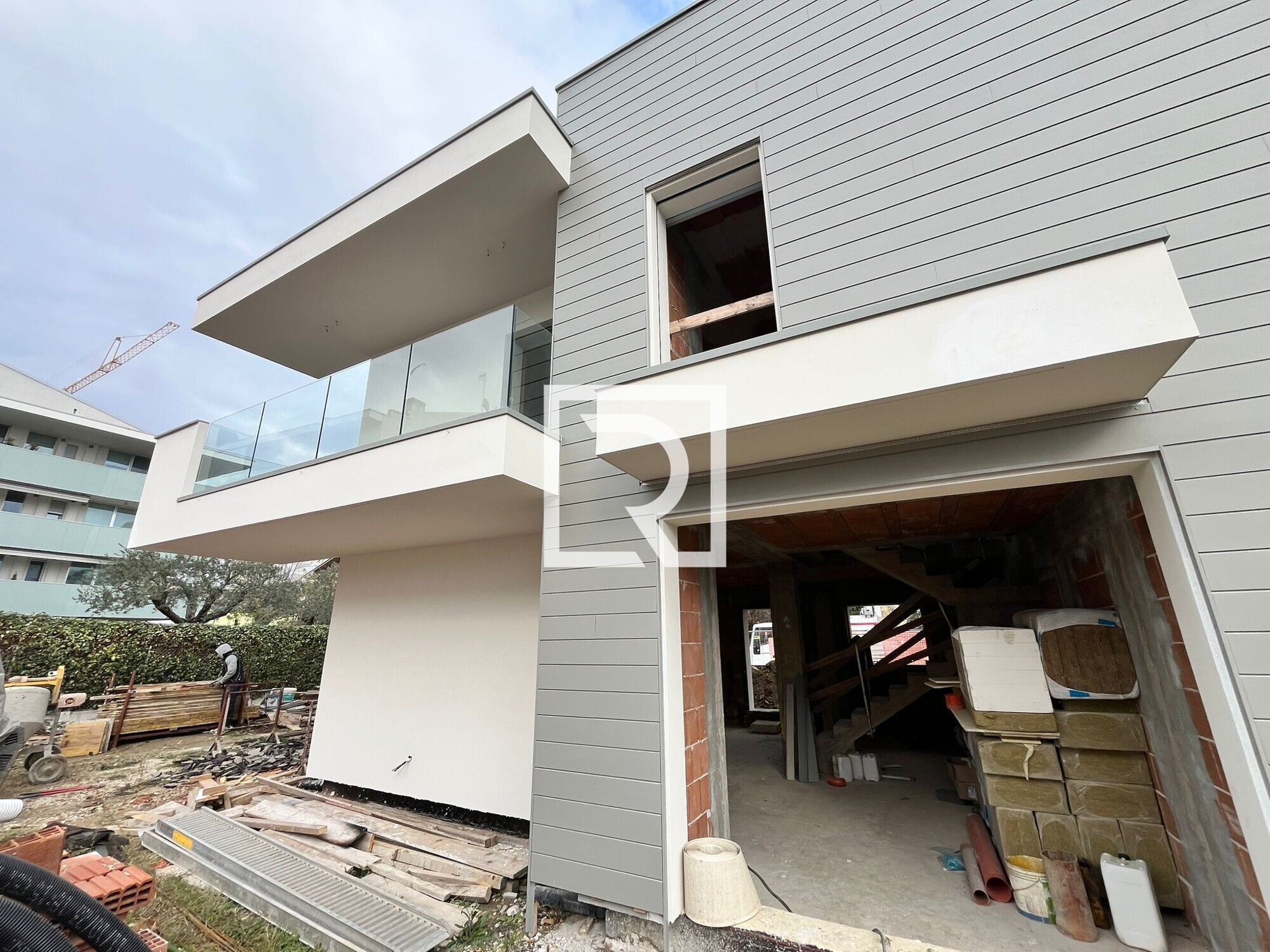 WhatsApp Image 2025-11-25 at 20.08.13 (6)