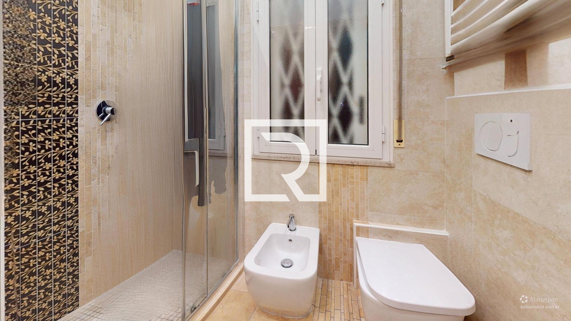 Via-Piemonte-11-P1-Bathroom-Defurnished