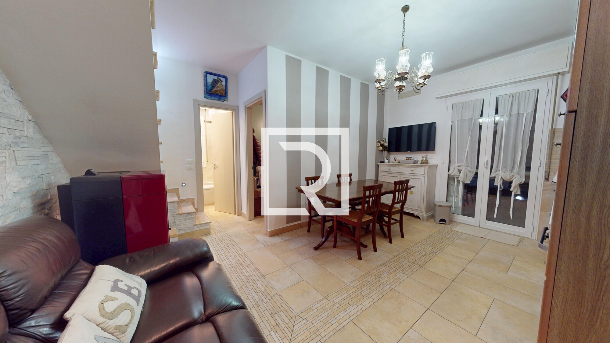 Via-Piemonte-11-P1-11262025_093014