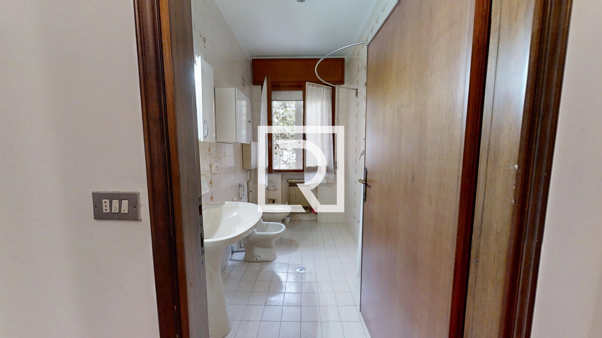 APPARTAMENTO-PIANO-TERRA-CON-GIARDINO-PRIVATO-E-GARAGE-11292025_104152