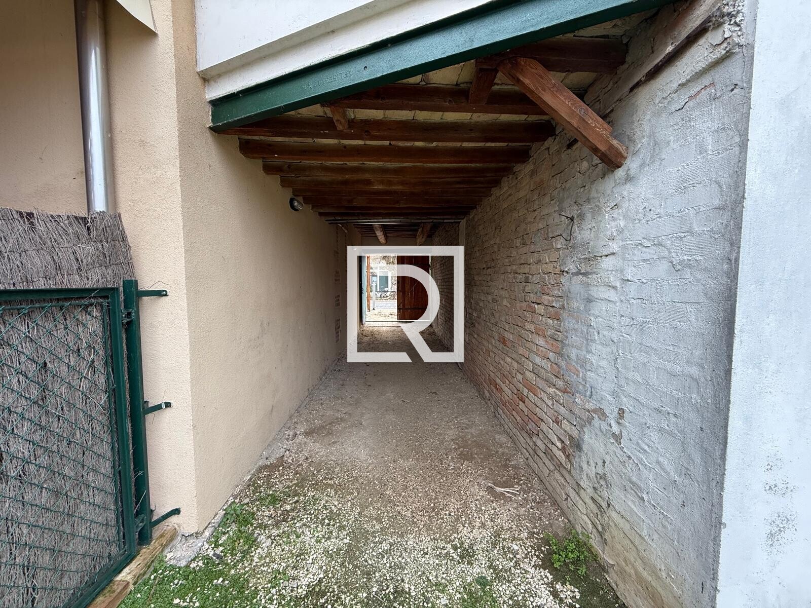 WhatsApp Image 2025-12-01 at 11.46.33