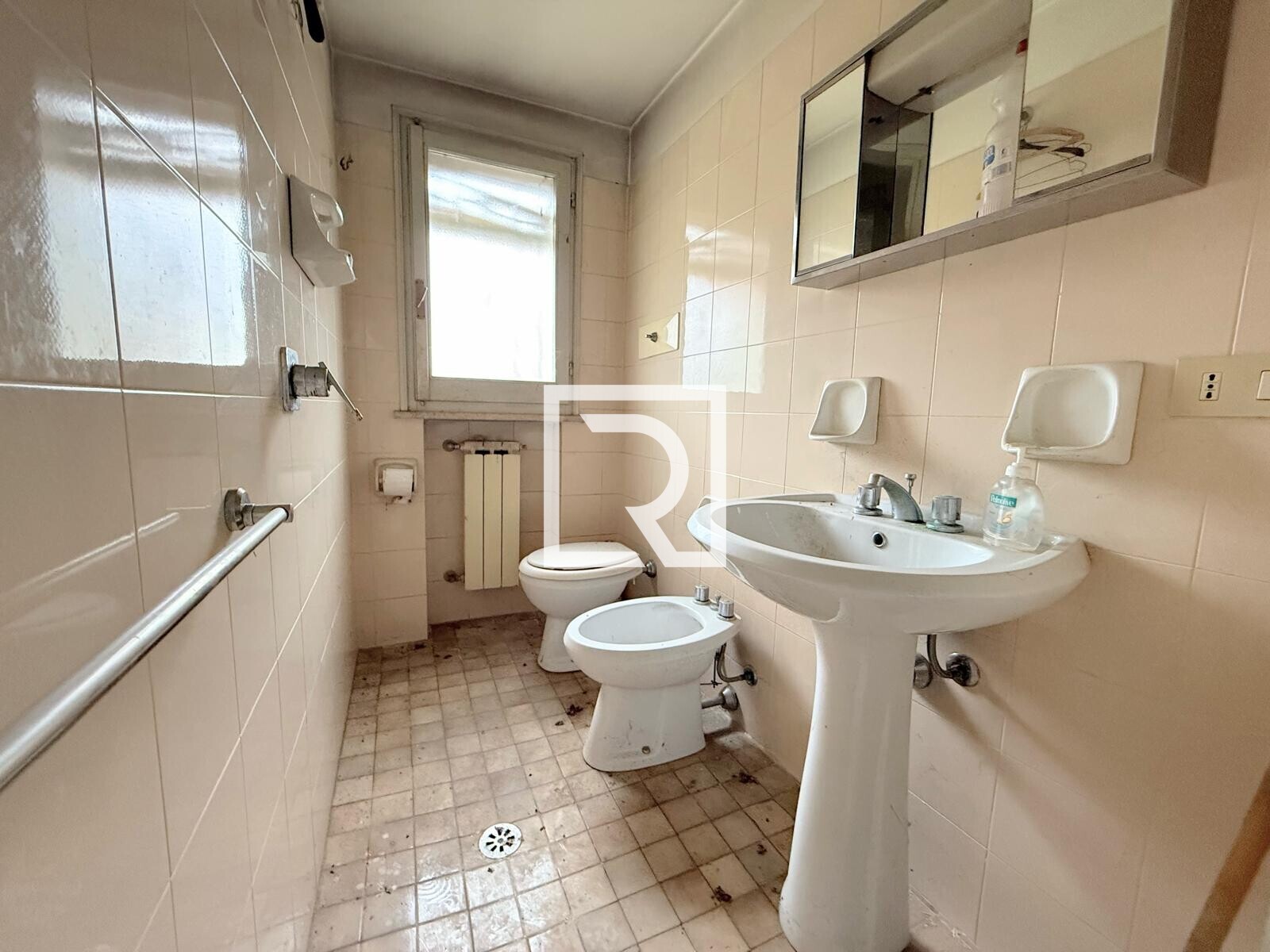 WhatsApp Image 2025-12-01 at 11.46.27