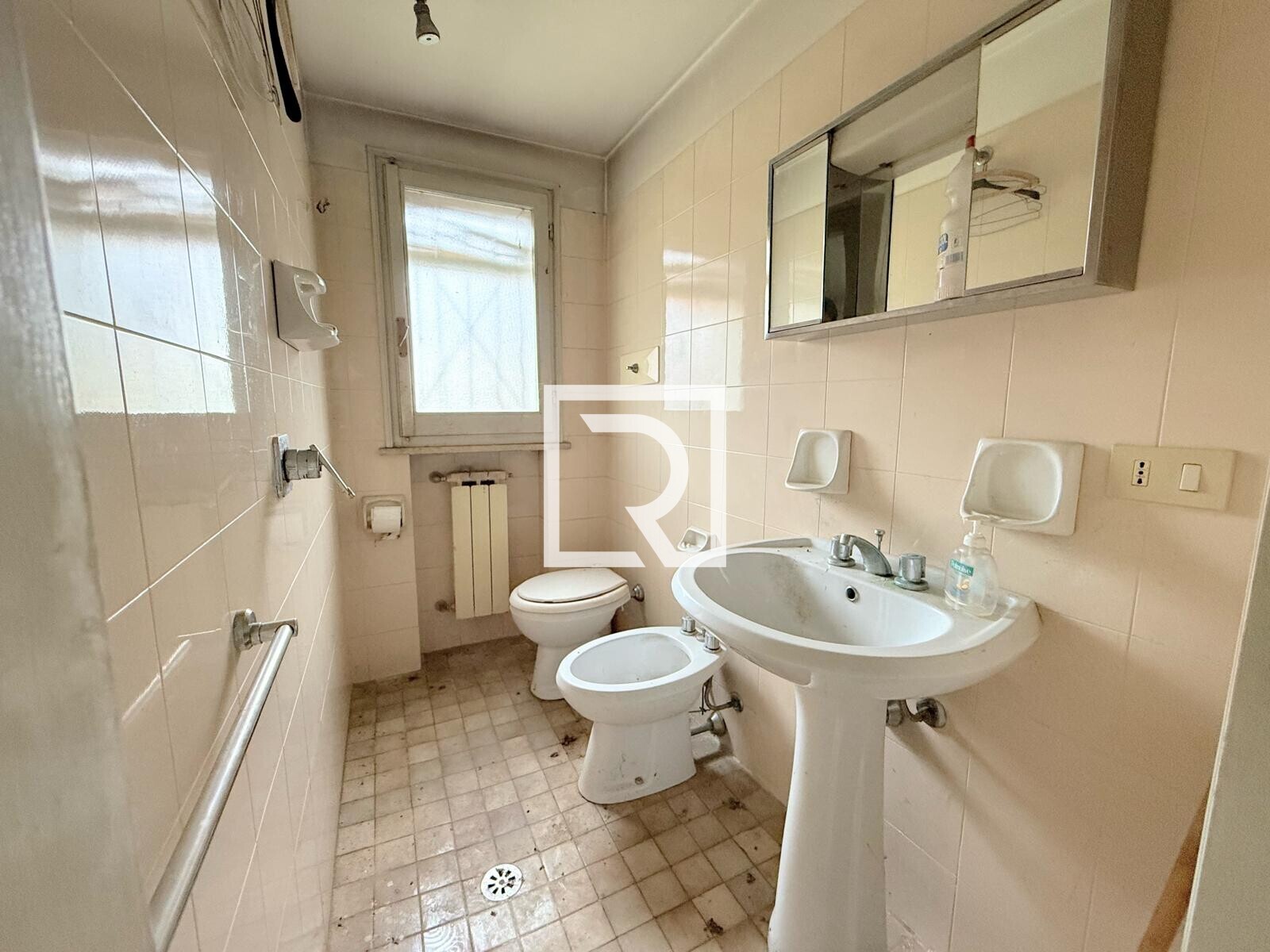 WhatsApp Image 2025-12-01 at 11.46.27 (1)