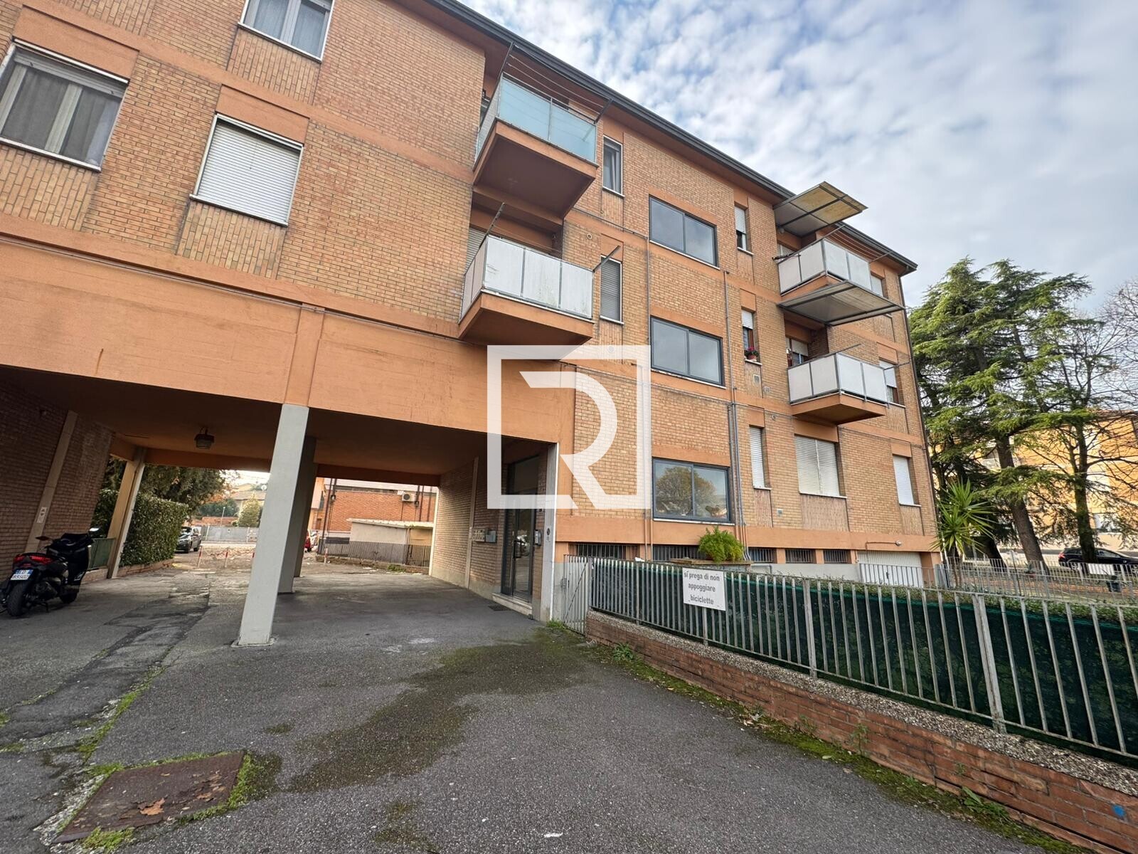 WhatsApp Image 2025-12-03 at 11.45.00 (2)