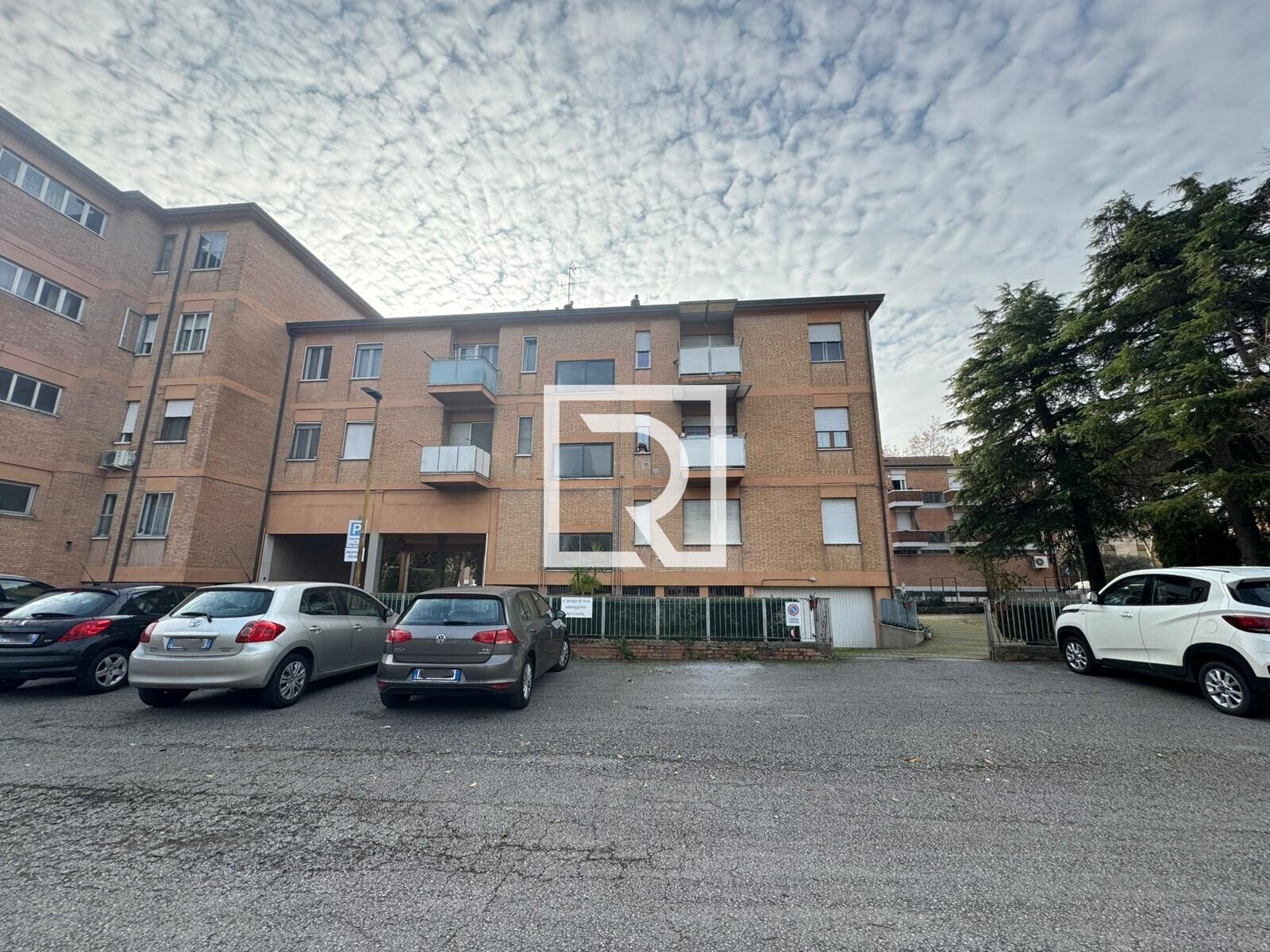 WhatsApp Image 2025-12-03 at 11.45.01 (2)