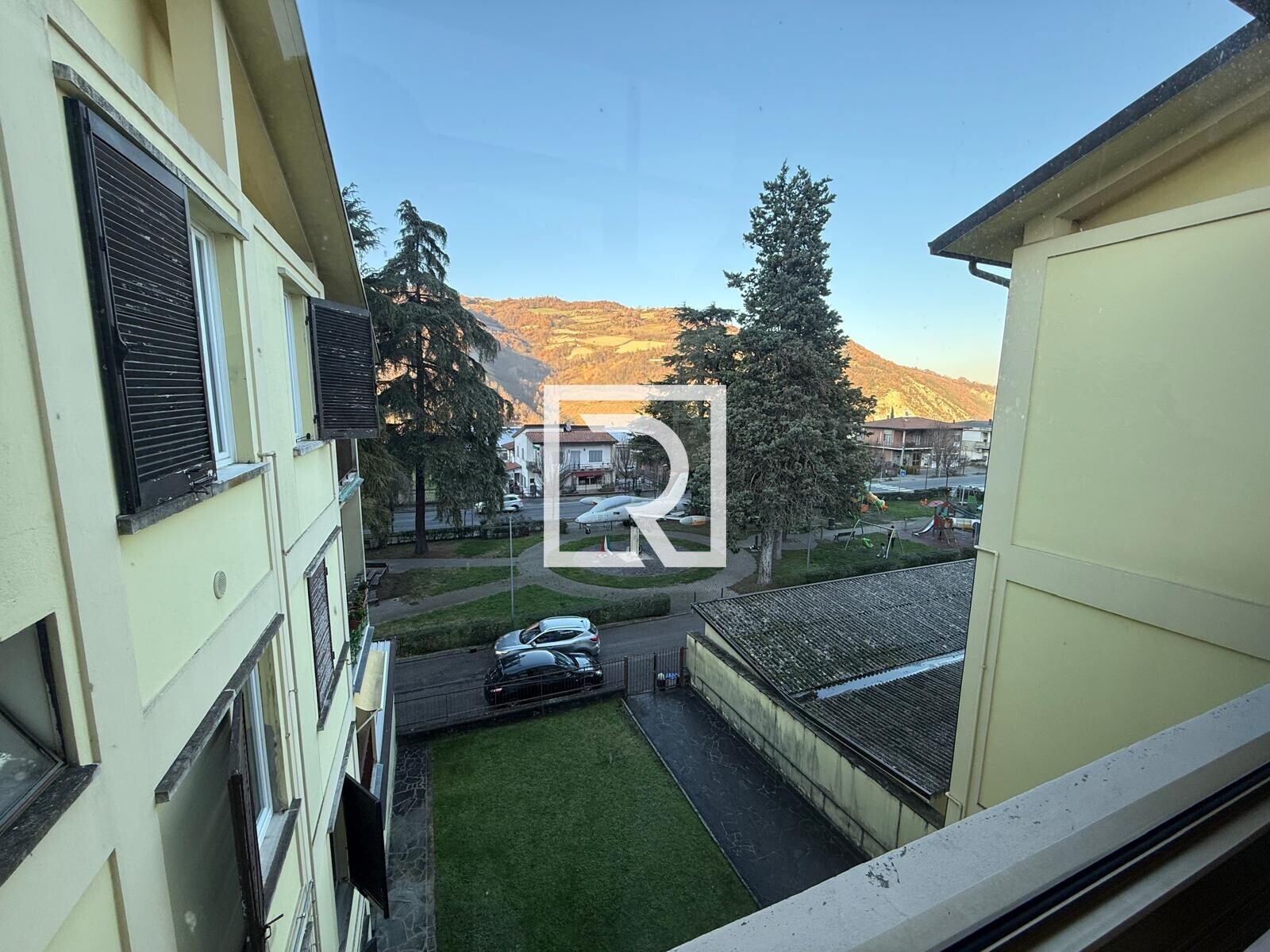 WhatsApp Image 2025-12-11 at 13.47.35 (2)