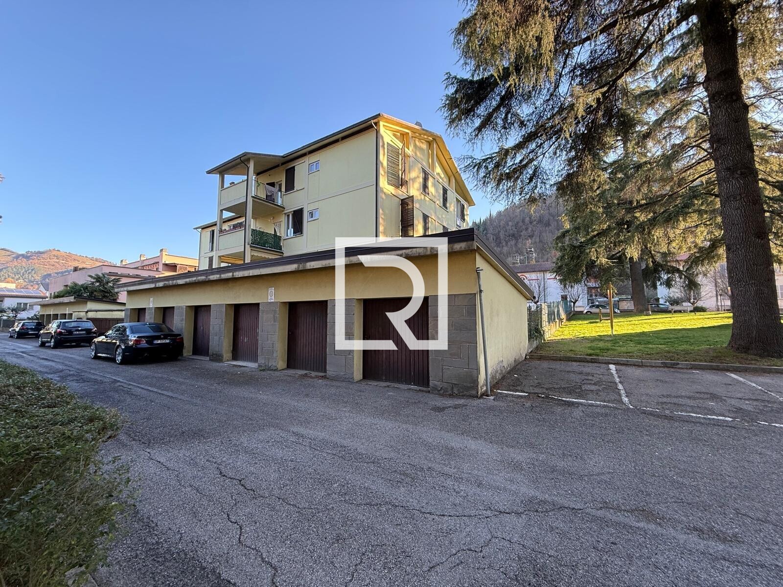 WhatsApp Image 2025-12-11 at 13.47.30 (4)