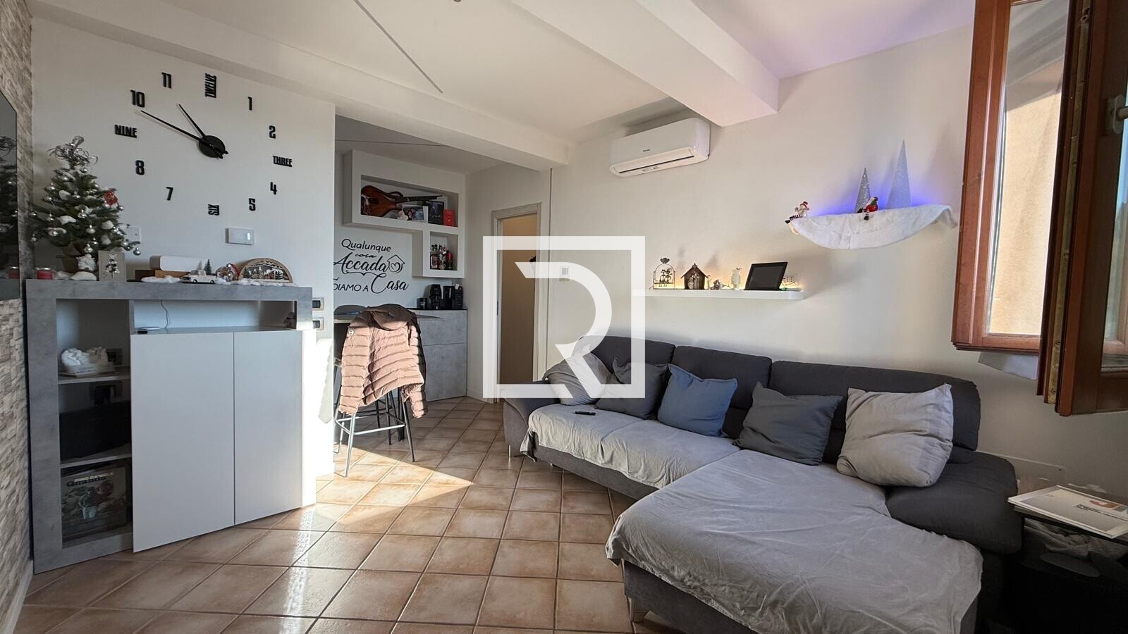 WhatsApp Image 2025-12-15 at 09.46.18 (1)