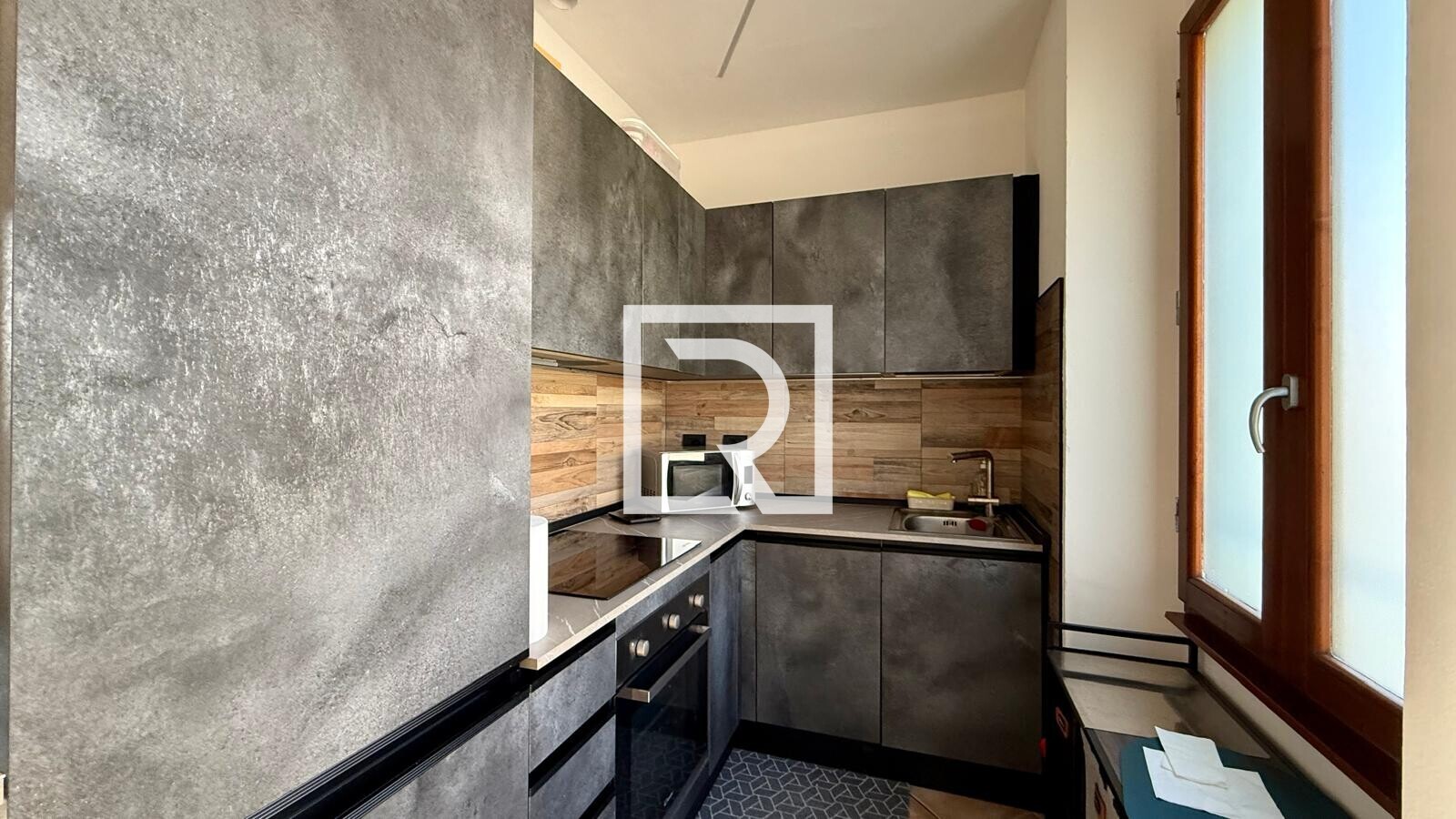 WhatsApp Image 2025-12-15 at 09.46.18 (8)