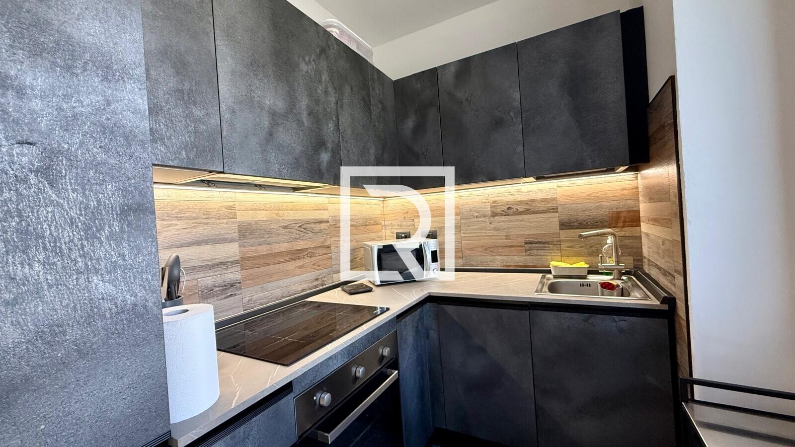 WhatsApp Image 2025-12-15 at 09.46.18 (10)