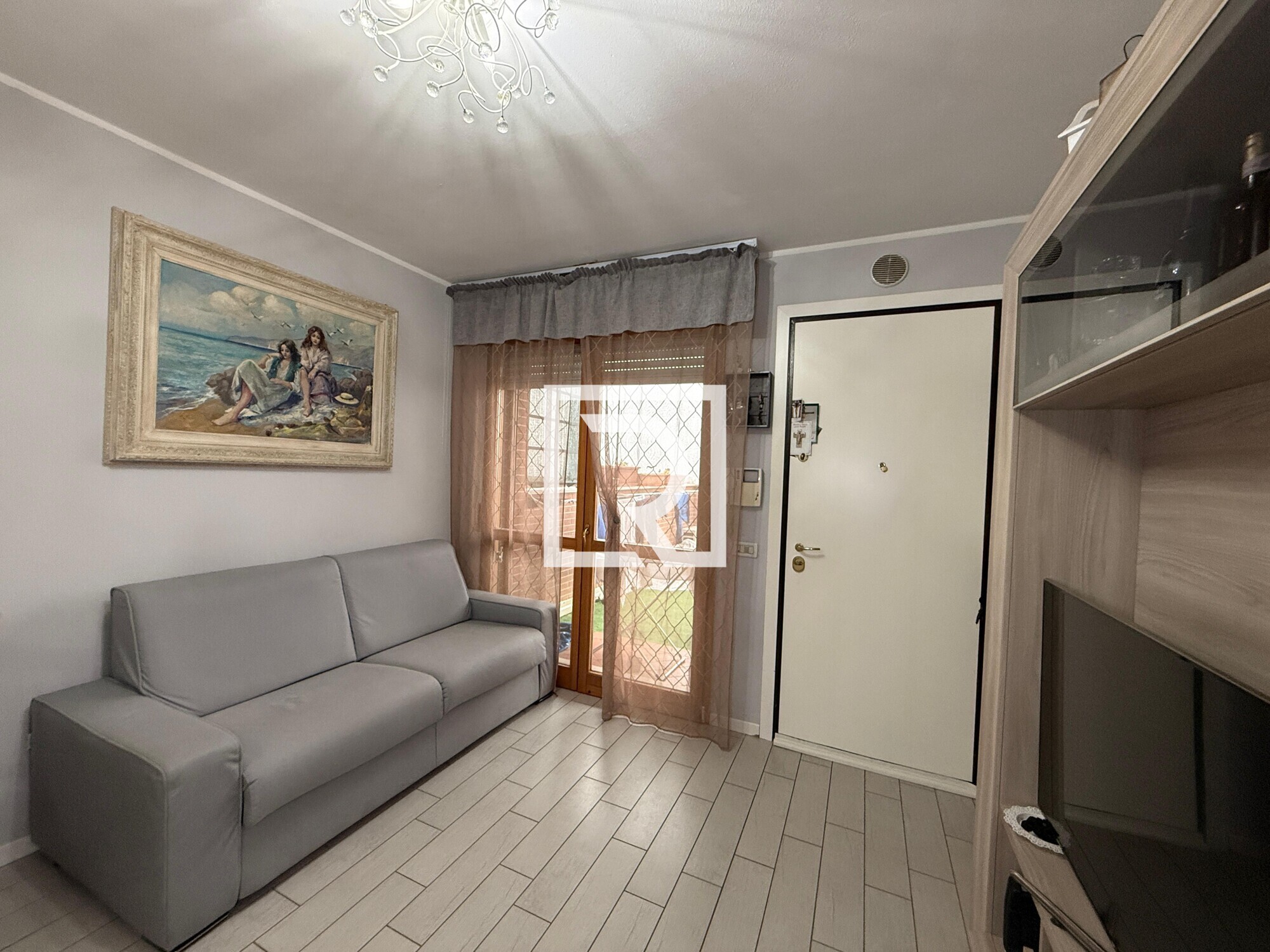 WhatsApp Image 2025-12-18 at 10.25.42