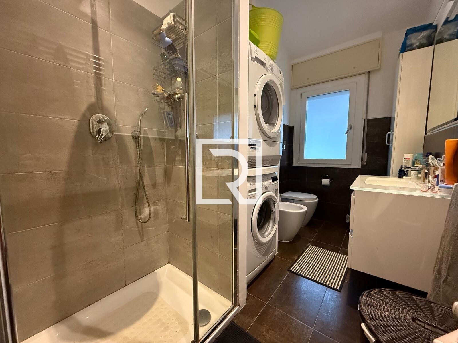 WhatsApp Image 2025-12-16 at 15.12.13 (1)