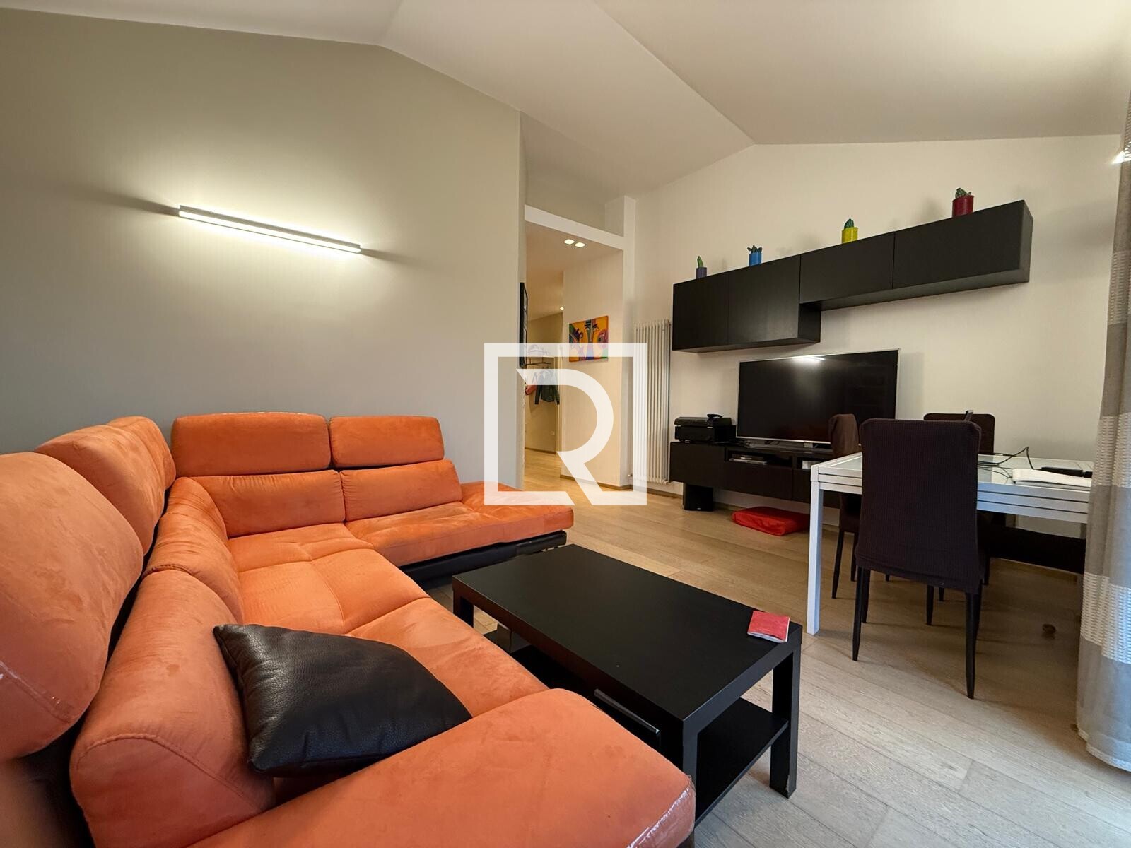 WhatsApp Image 2025-12-16 at 15.12.07 (2)