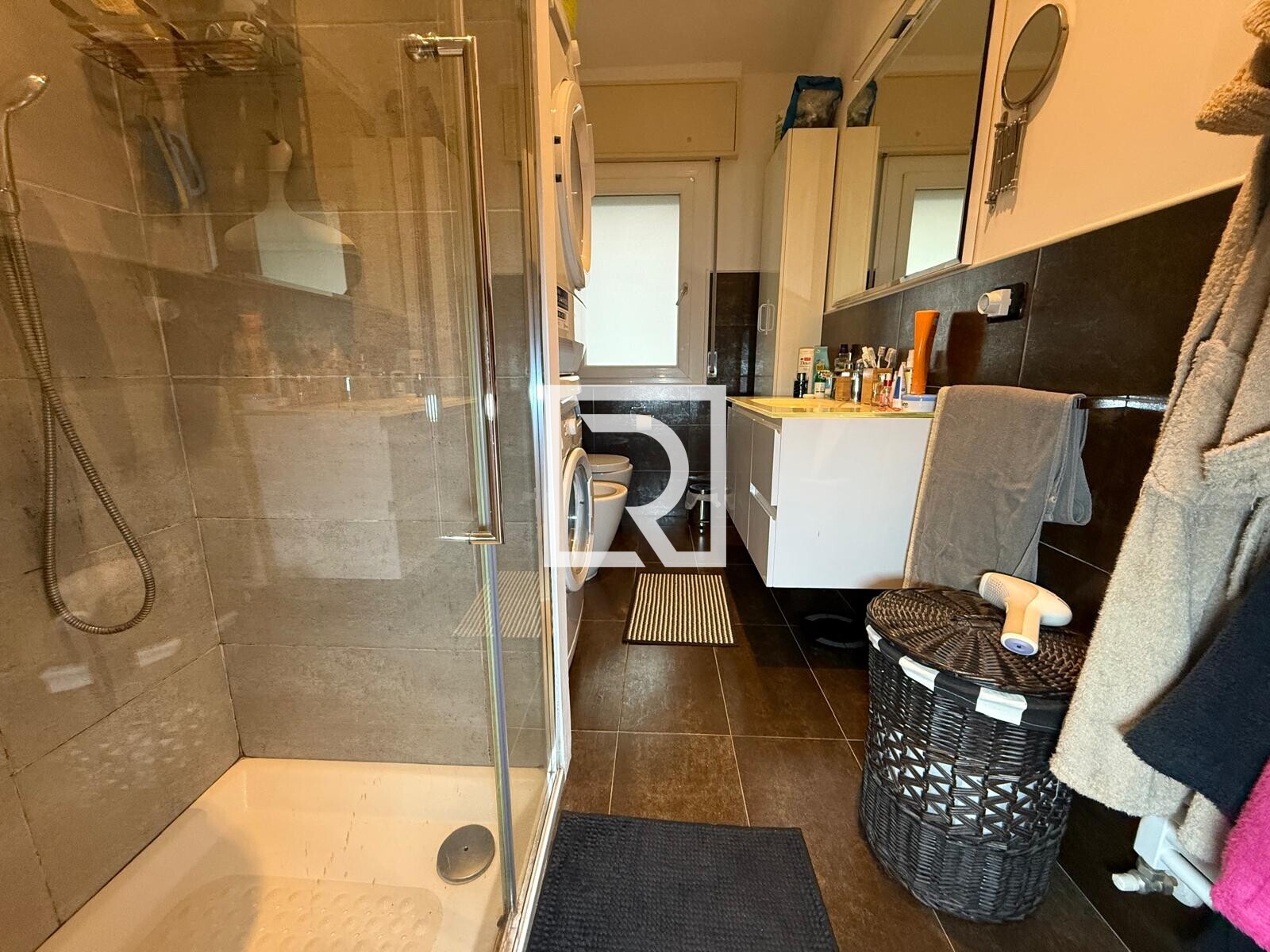 WhatsApp Image 2025-12-16 at 15.12.14 (1)