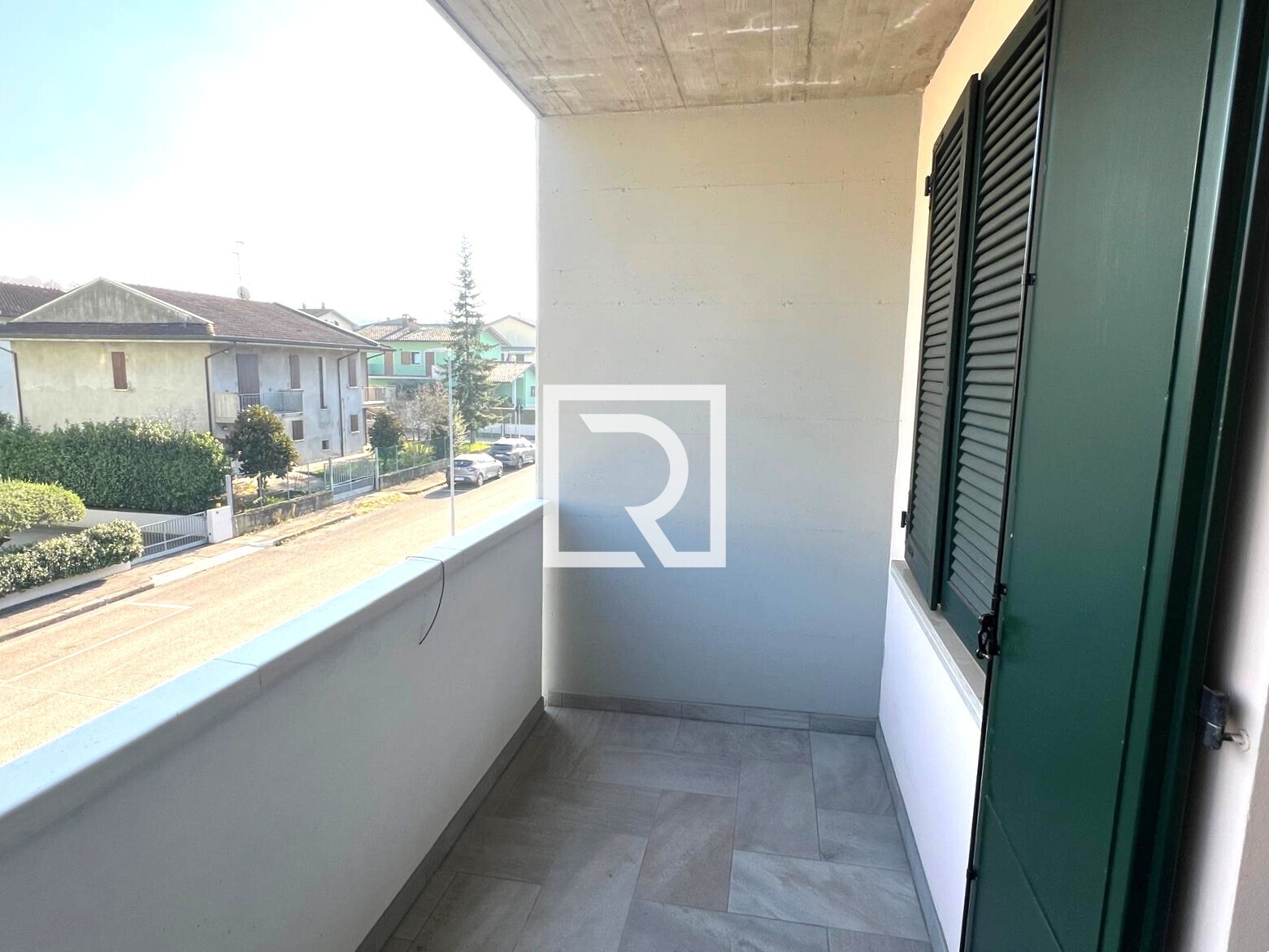 WhatsApp Image 2025-12-15 at 16.31.35 (2)