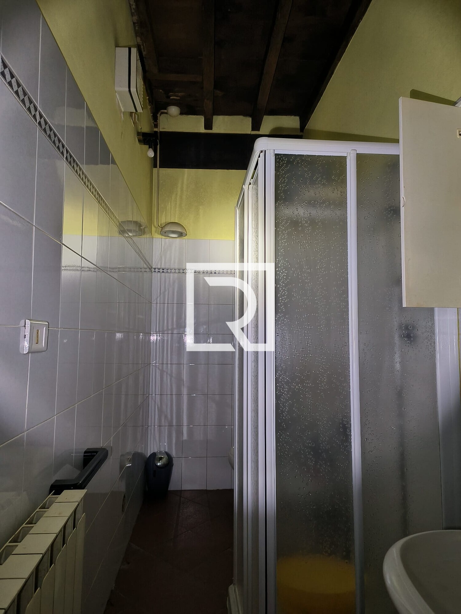 715a0dbb-d9db-40e2-bad5-d9924b330878