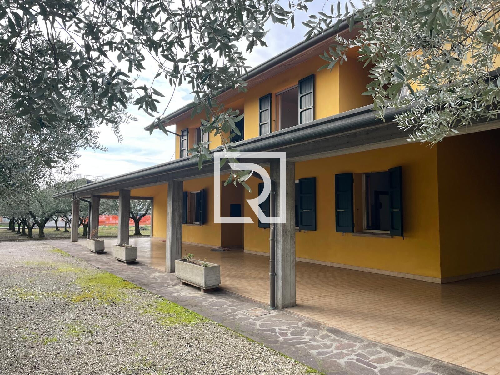 WhatsApp Image 2025-12-17 at 15.13.58