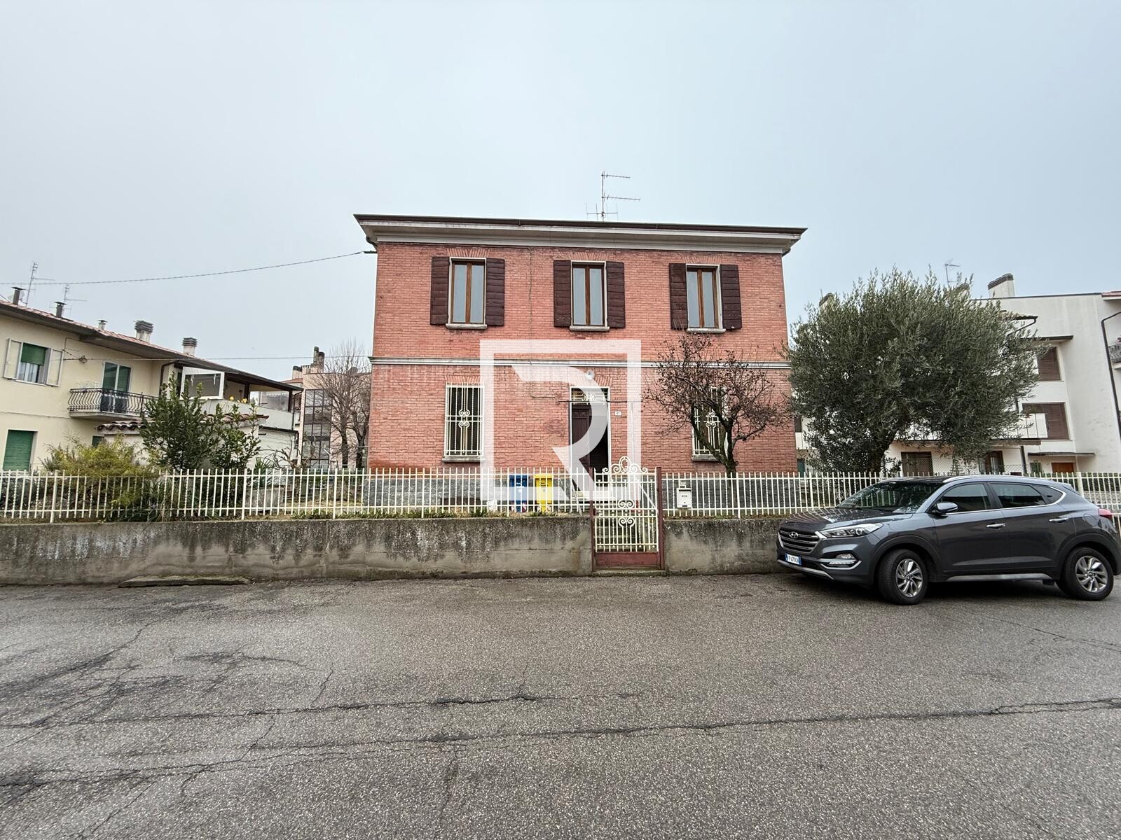 WhatsApp Image 2025-12-18 at 13.43.28 (1)