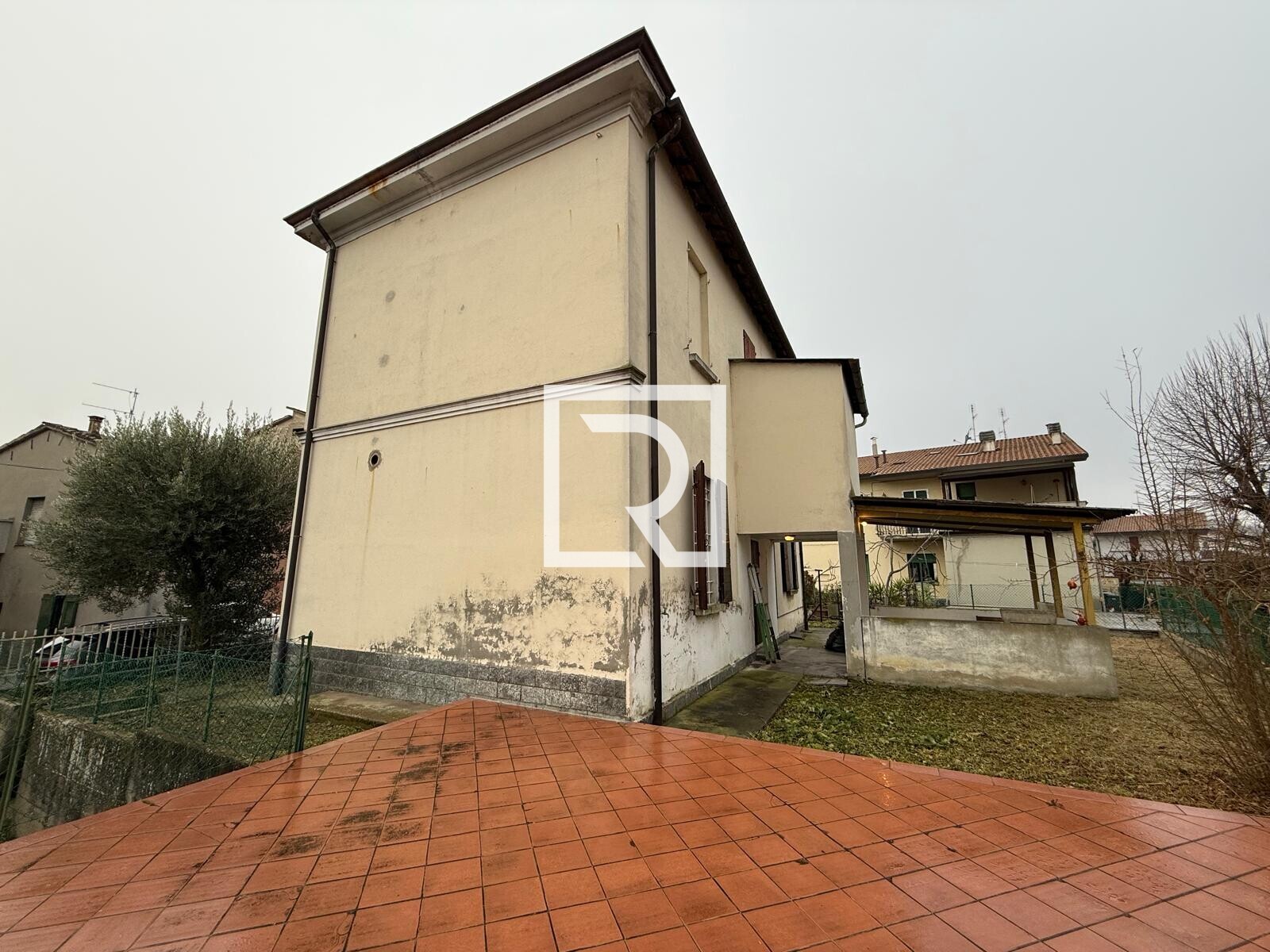 WhatsApp Image 2025-12-18 at 13.43.29 (2)