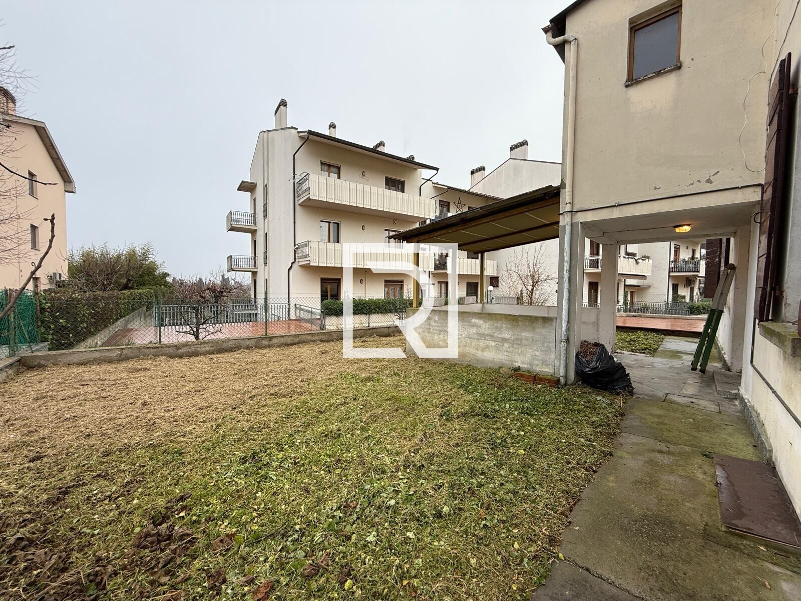 WhatsApp Image 2025-12-18 at 13.43.29 (4)