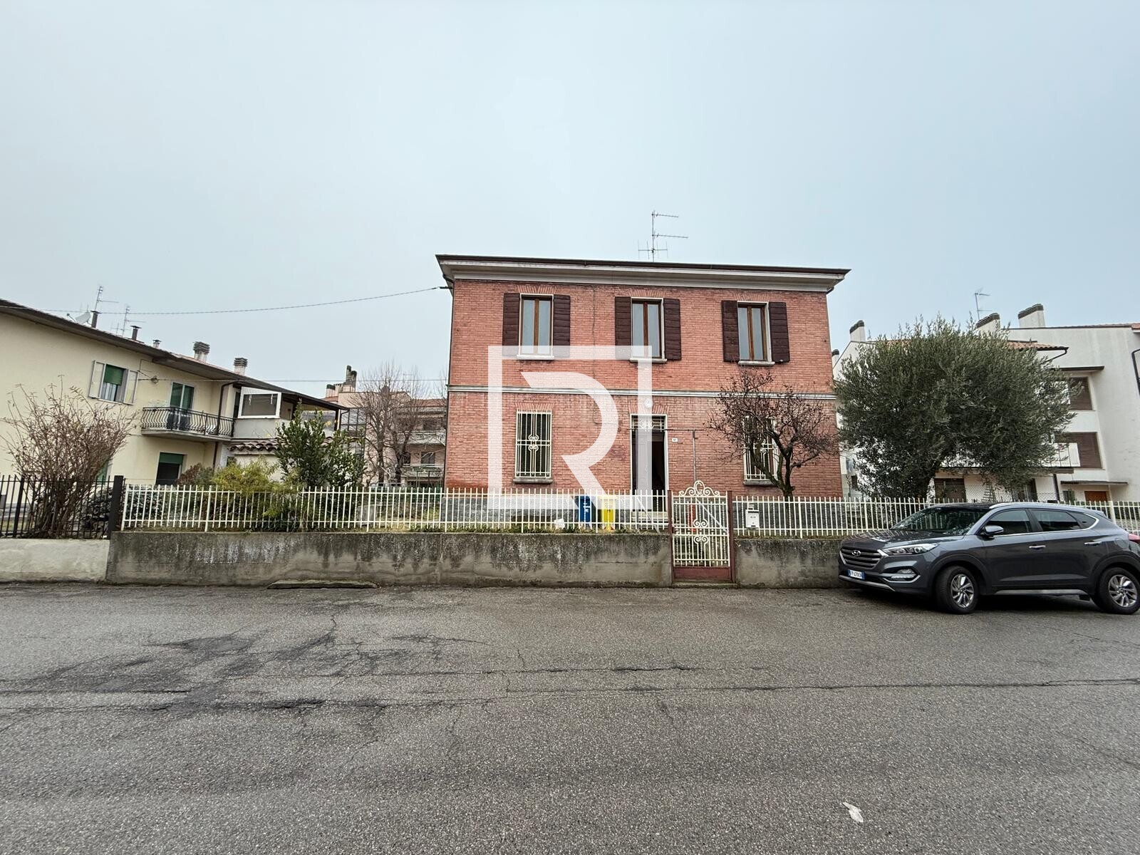 WhatsApp Image 2025-12-18 at 13.43.28