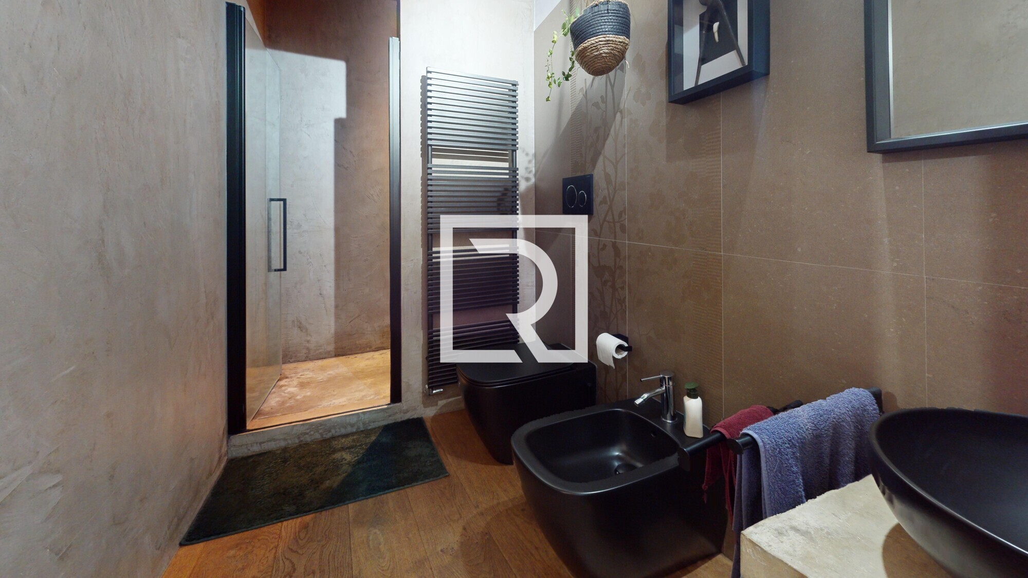 Trilo-Castrocaro-Laundry 1