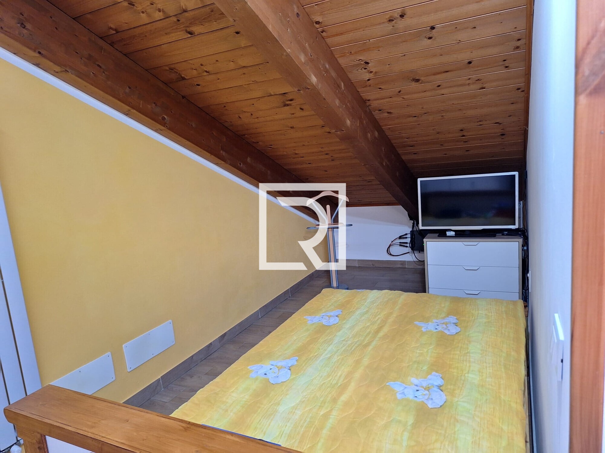 e6bd99bd-8927-44cc-b73b-9cb70ee876ca