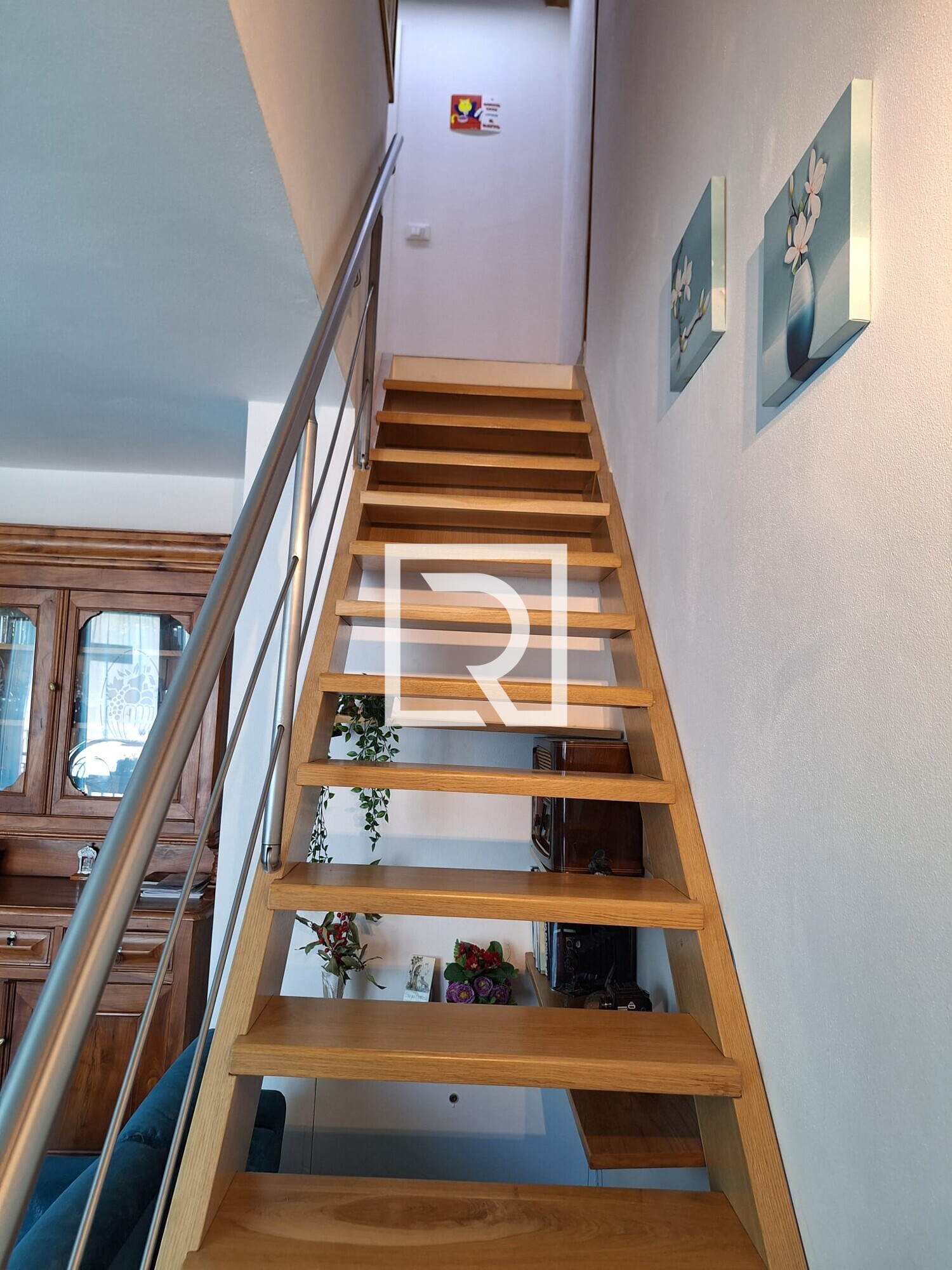 96c68a9e-f807-4815-8d7e-9015ae697738