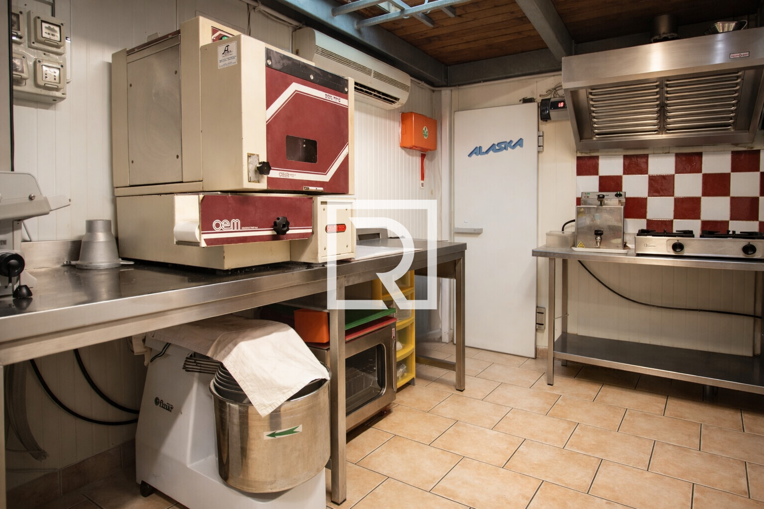 50905b1e-8e5a-4b99-8c77-a487f7c06fc5