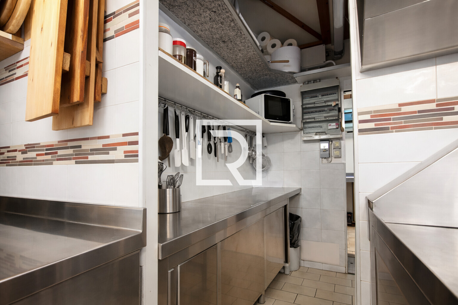 dc2e0e80-0bac-4a66-8f81-d4f32465c38b