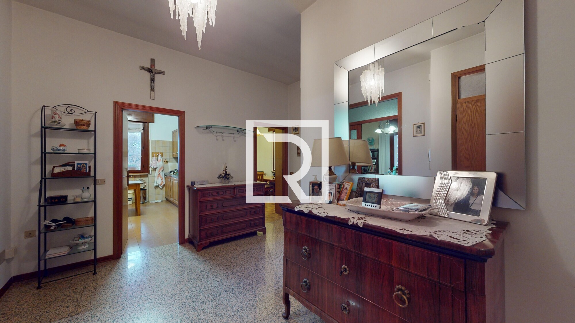 Casa-indipendente-con-ampia-corte-01272026_094440