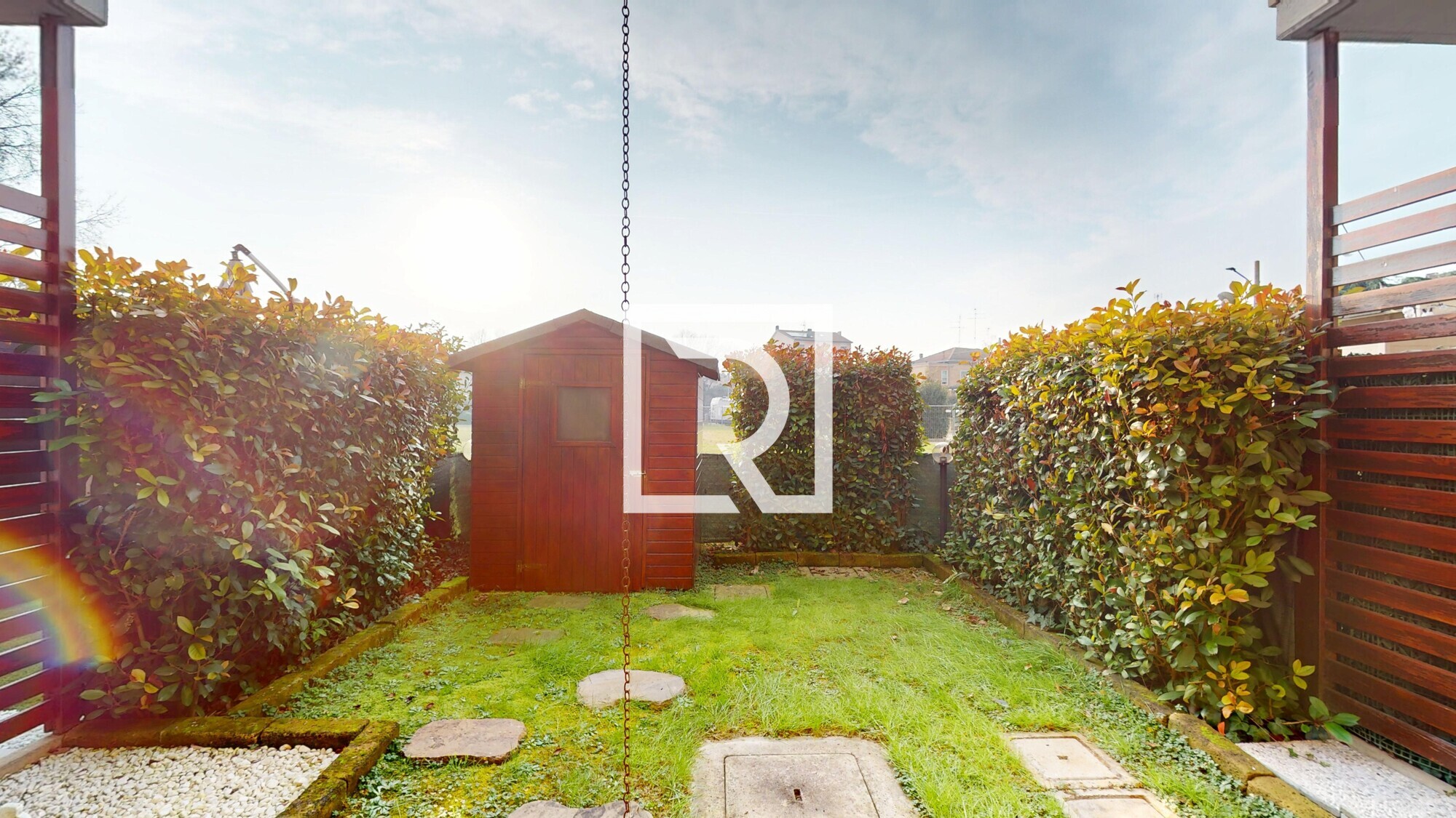 VILLETTA-A-SCHIERA-CENTRALE-CLASSE-C-01152026_112817