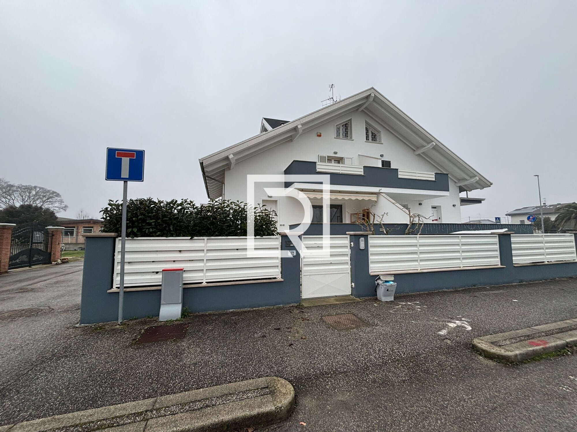 WhatsApp Image 2026-01-19 at 12.09.12