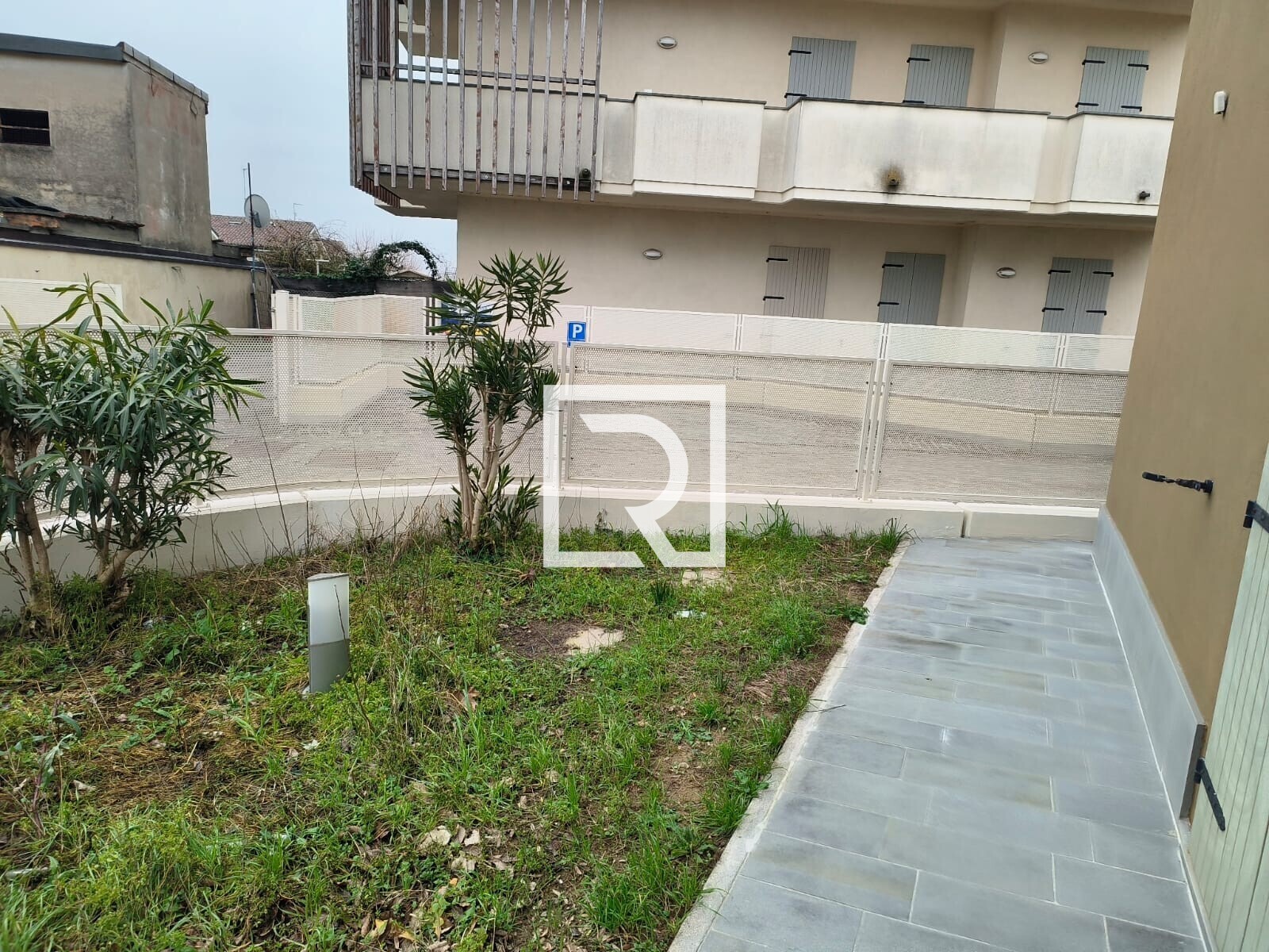 6b0f9d02-d838-41ed-9923-fb60cee1cd35