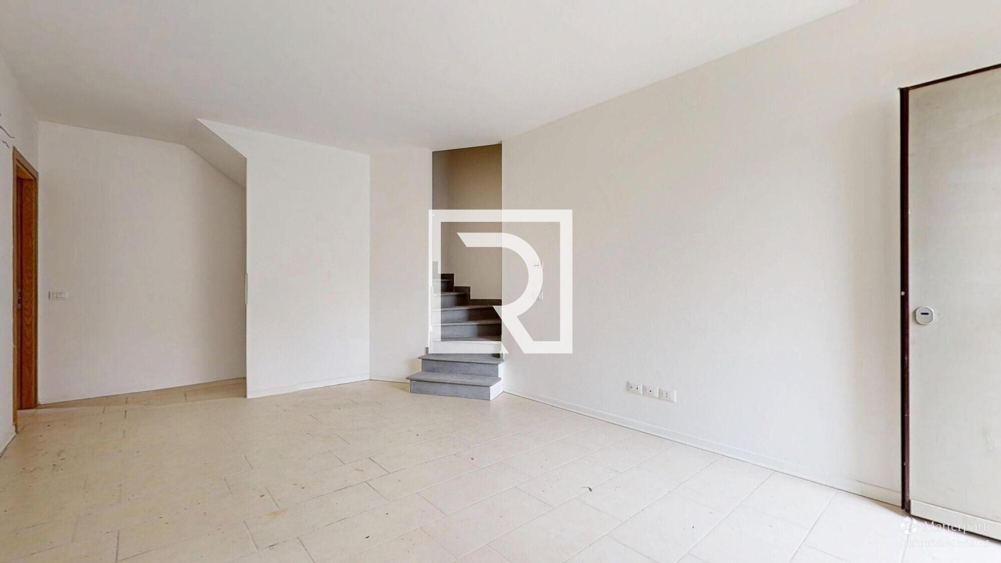 VILLA-A-SCHIERA-AD-ANGOLO-2012-01222026_163139_defurnished