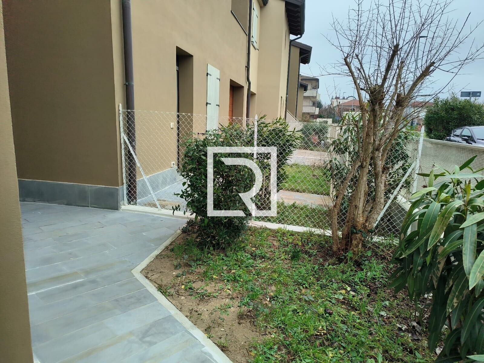 1f70cf3f-45db-46d2-96c4-9e548eaffee6