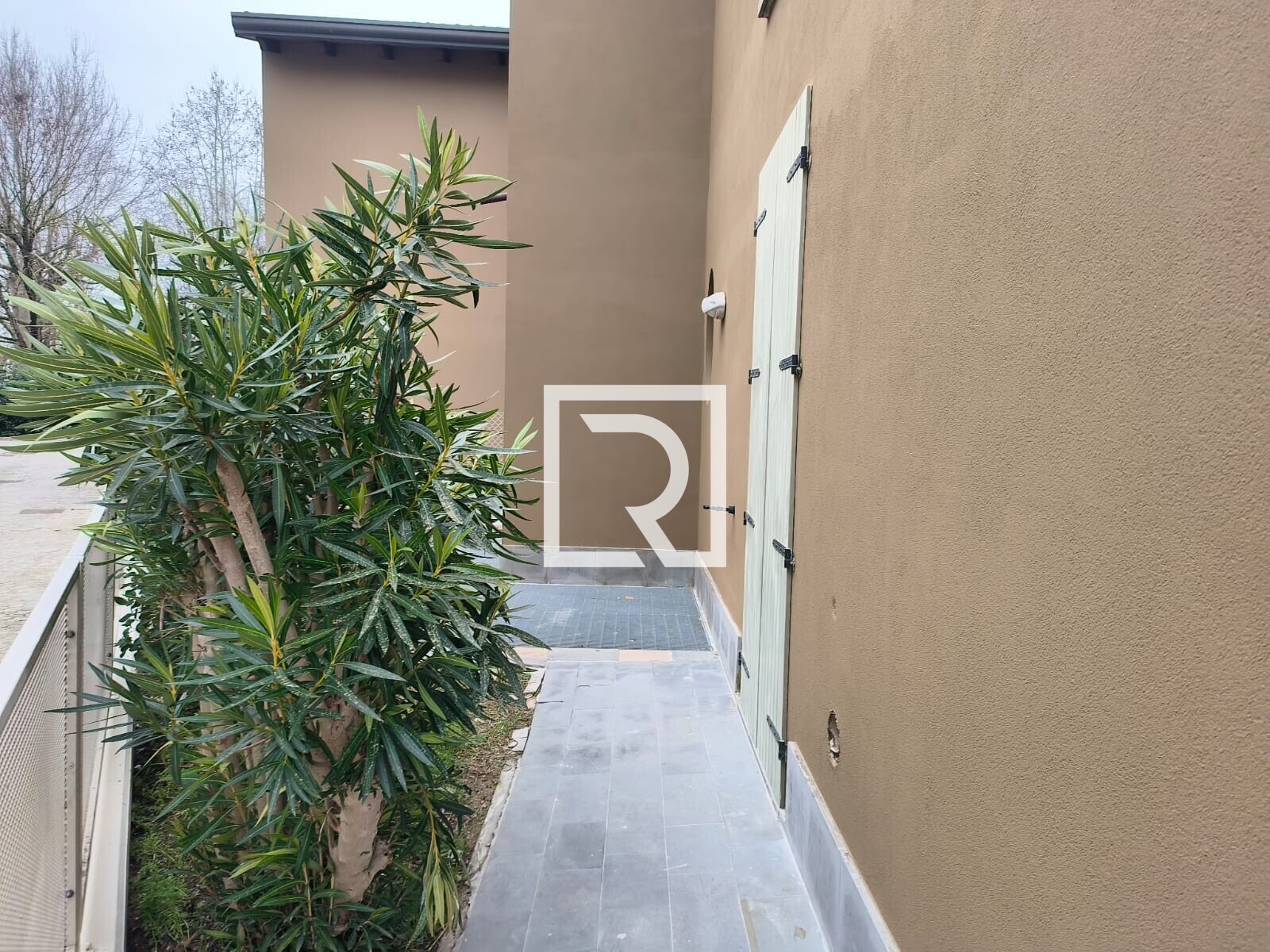 8afe737c-59b3-4c7a-8793-baf9900ca528