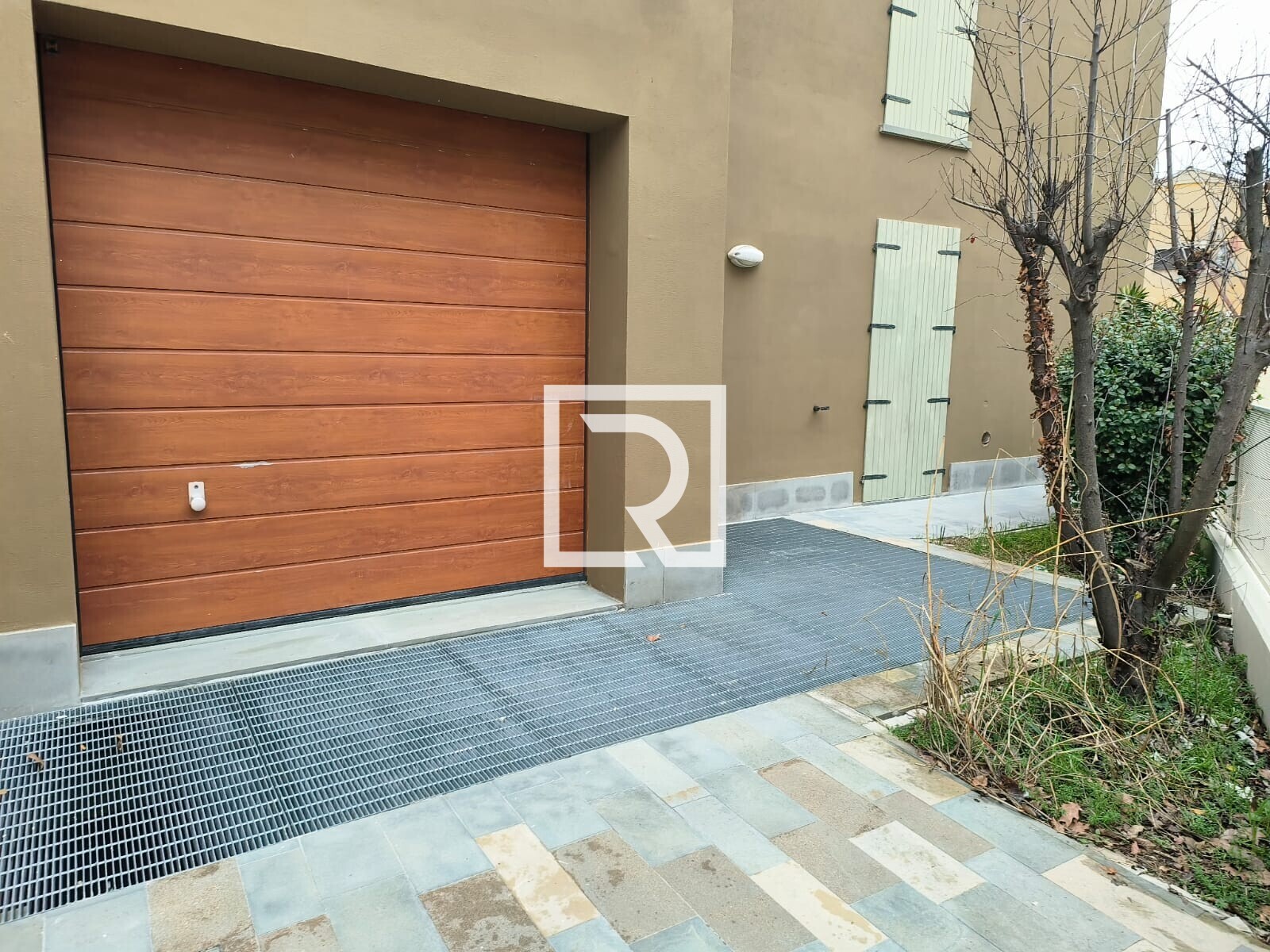 9796815f-4a33-4ef4-a0c8-d43dffbaf1fc