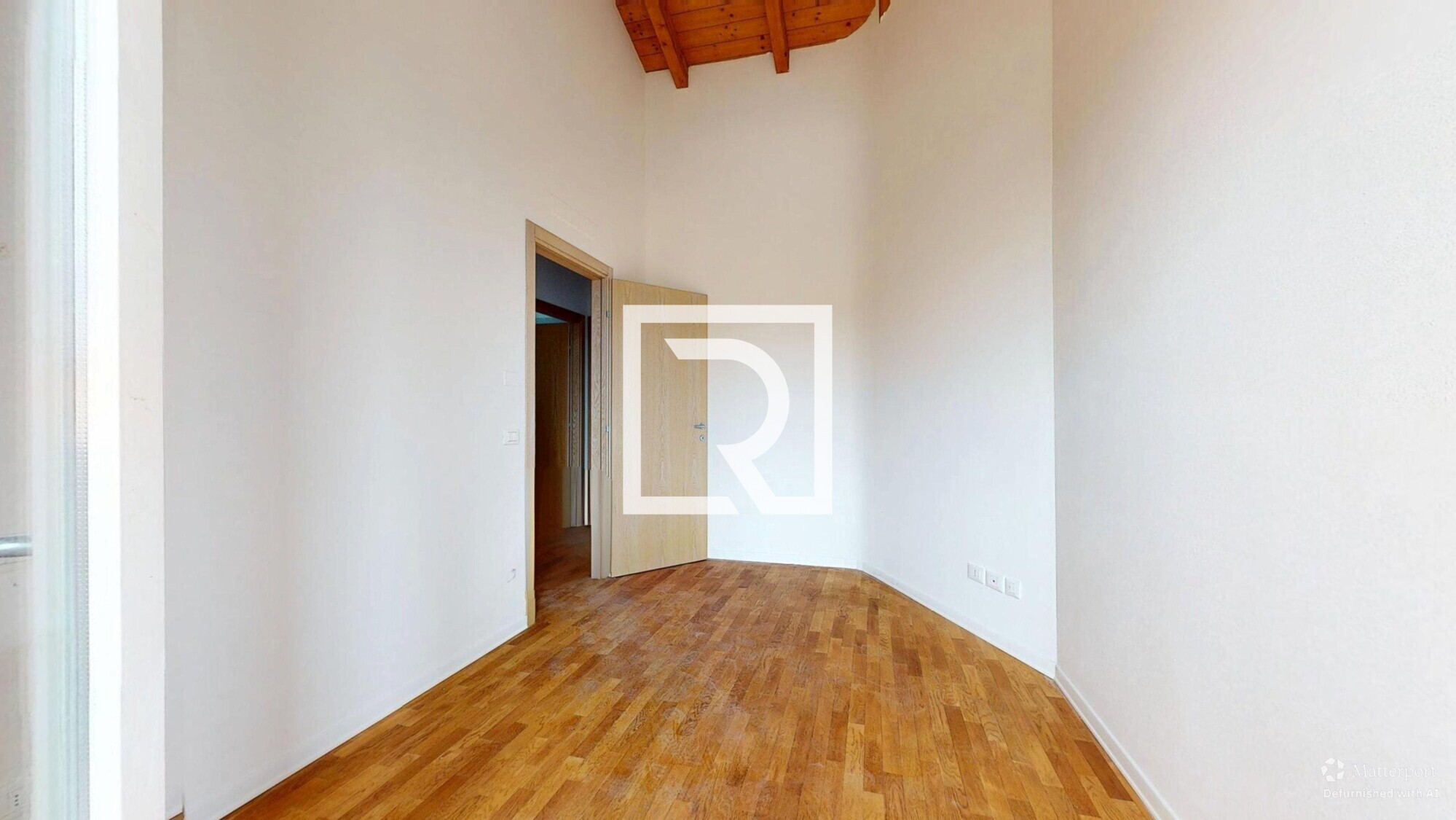 VILLA-A-SCHIERA-AD-ANGOLO-2012-01222026_170546_defurnished