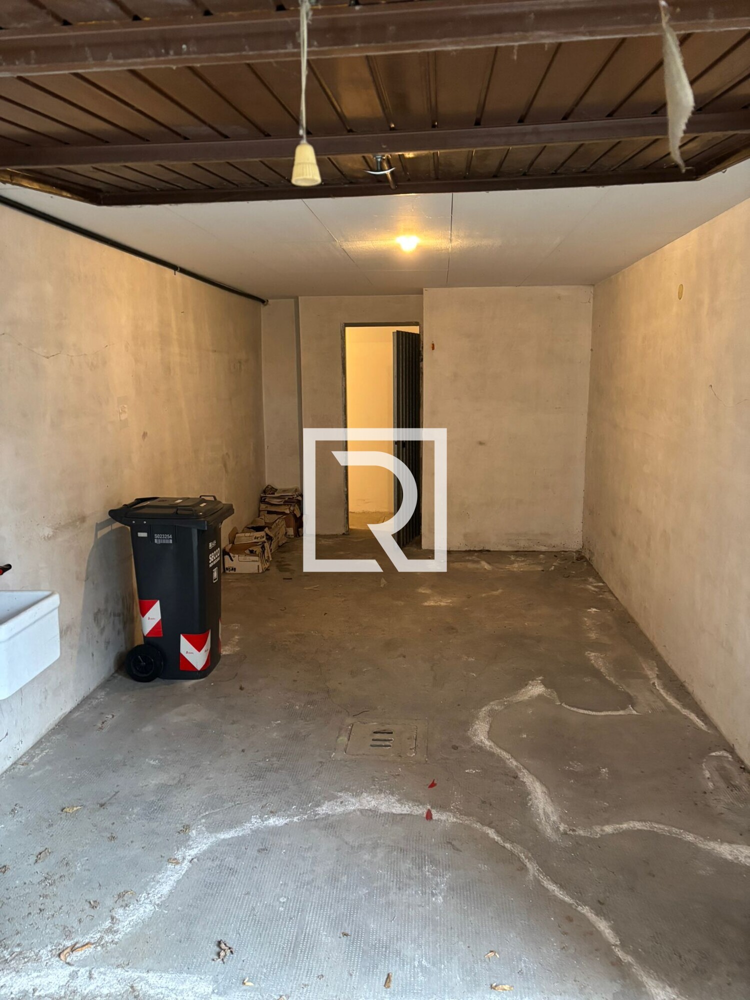 afbb21eb-3d46-4ac0-908c-45d29078f7bf