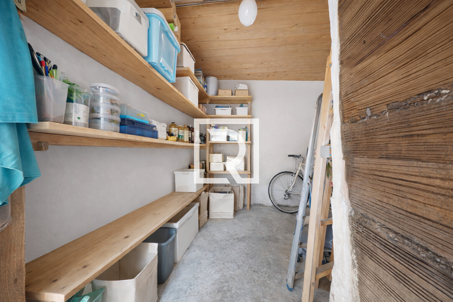 a6a0eda3-1584-4f37-a9f9-dc20d6552832