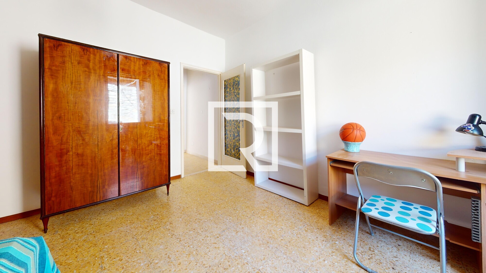 QUADRILOCALE-BORGO-ANTICO-A-PORTICO--Bedroom 1